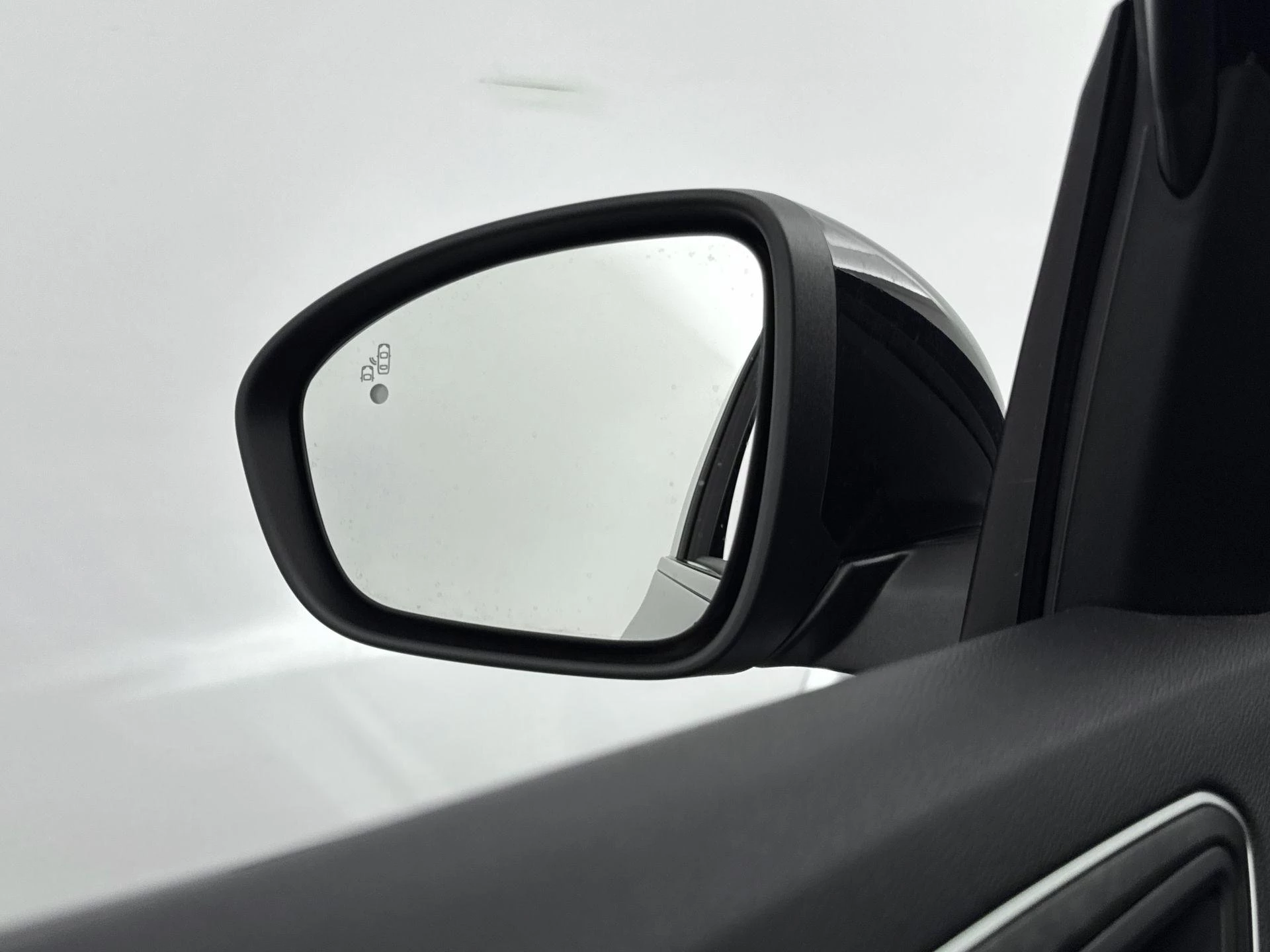 Renault-Arkana-image-17