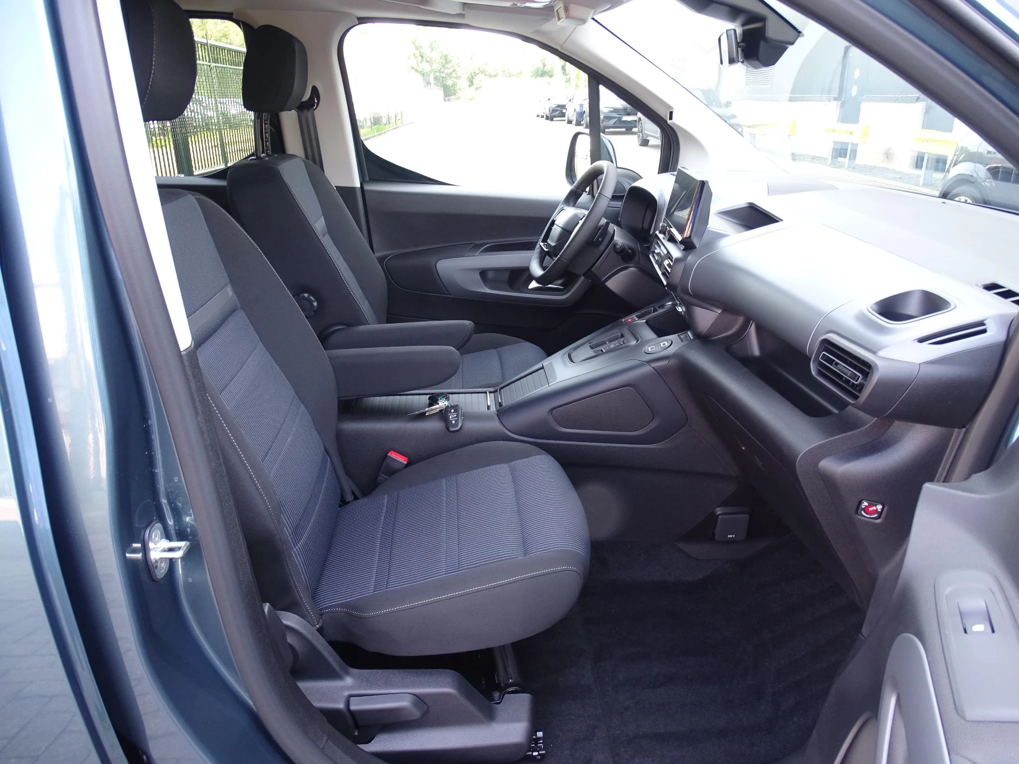Fiat Qubo L 1.5 BlueHDI 130 S&S AT La Prima Long+7 seats+gps+c
