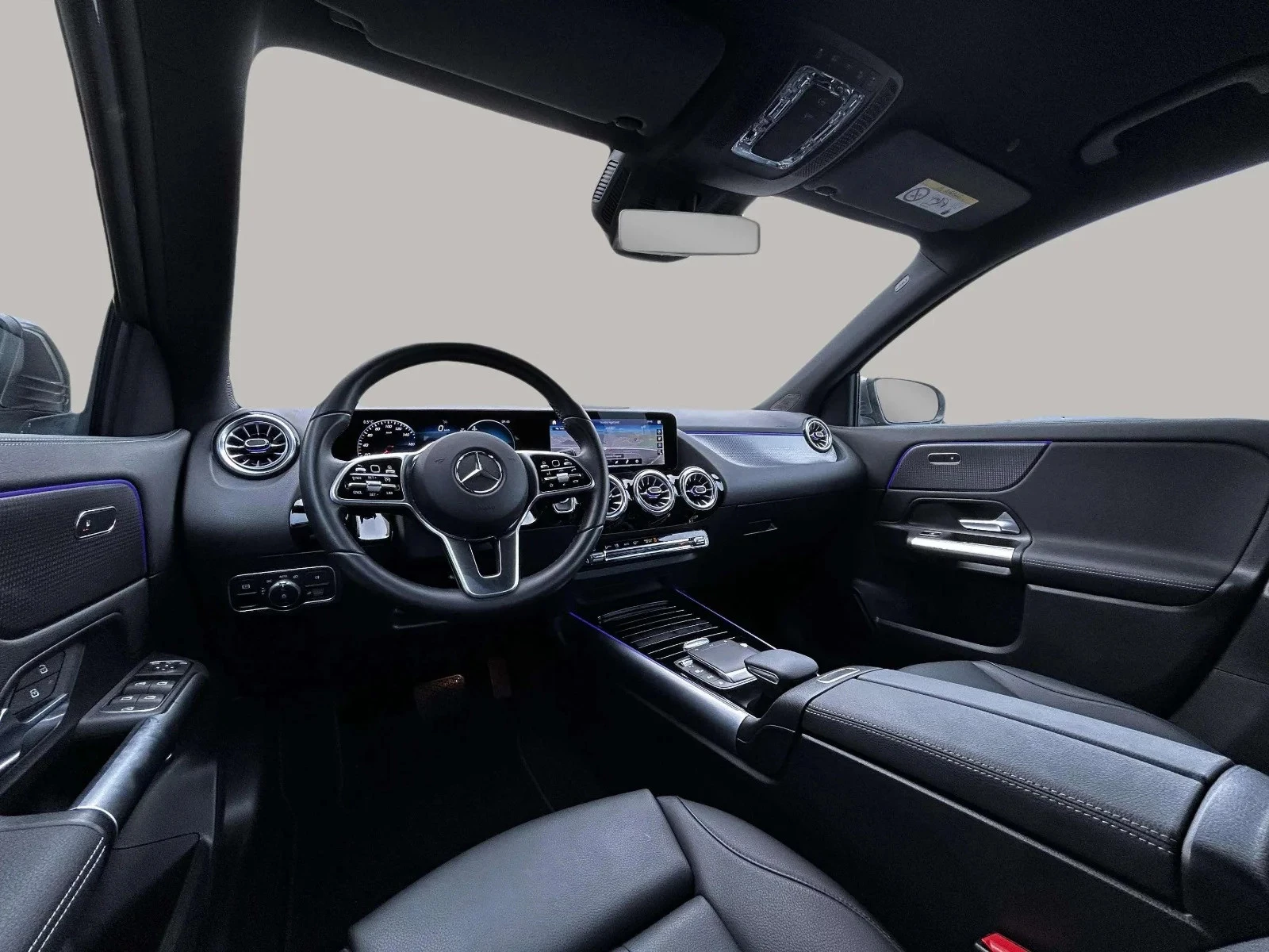 Mercedes-Benz-EQA-image-14