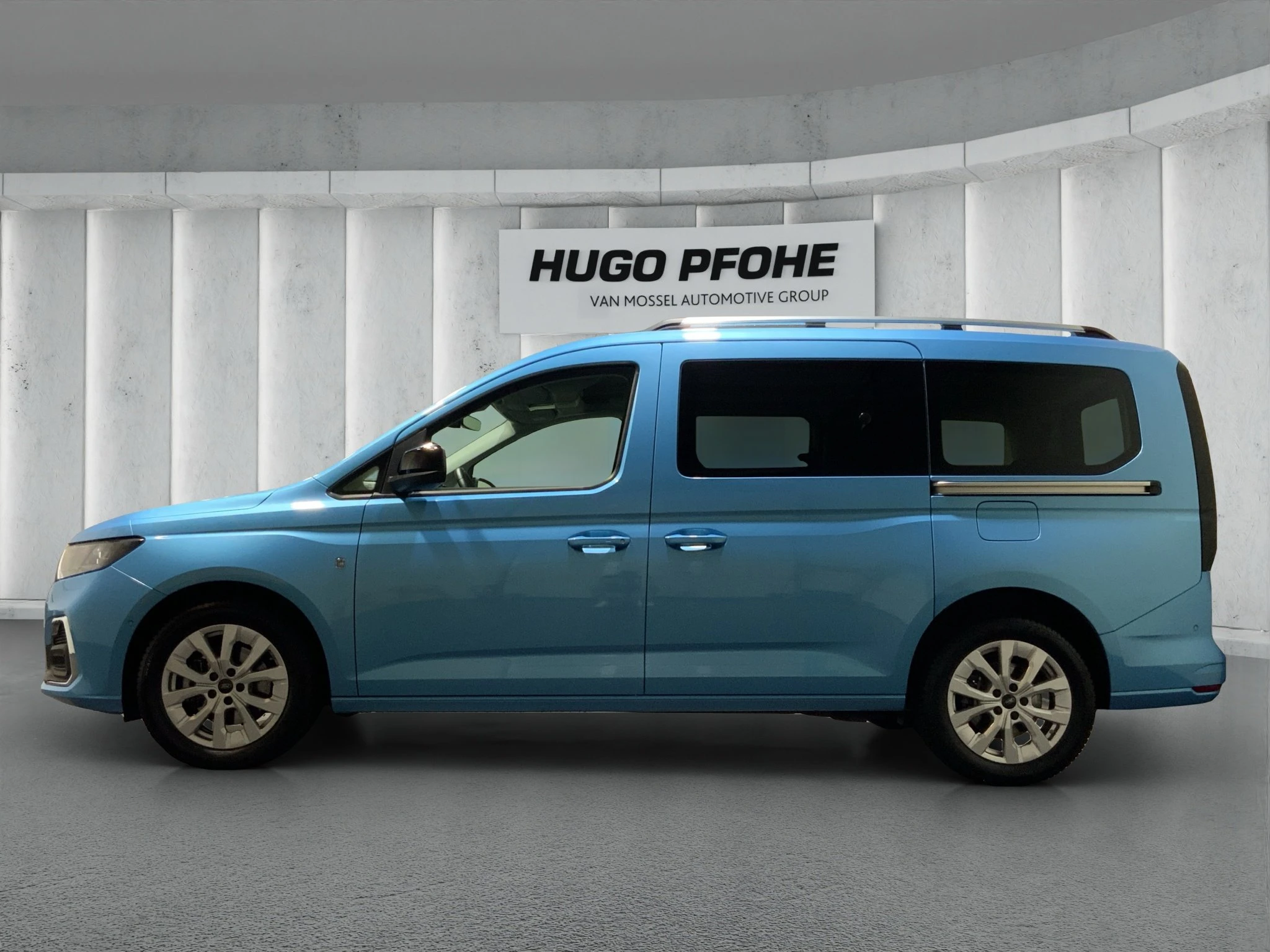 Ford-Tourneo Connect-image-1