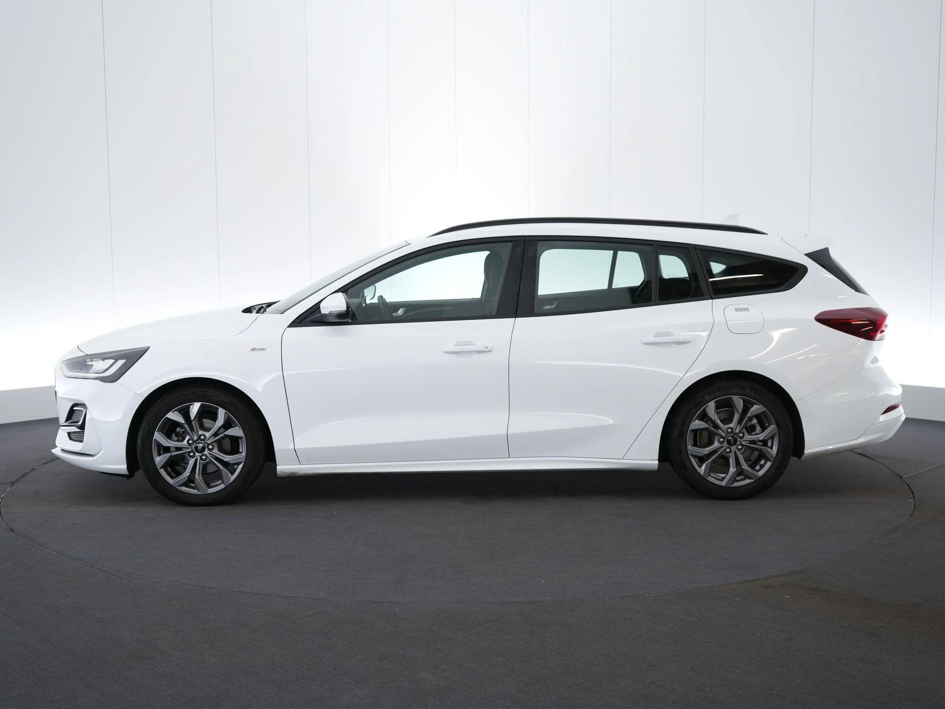 Ford Focus ST Line Clipper | Winterpack | M6 ST Line Clipper | Winterpack | M6