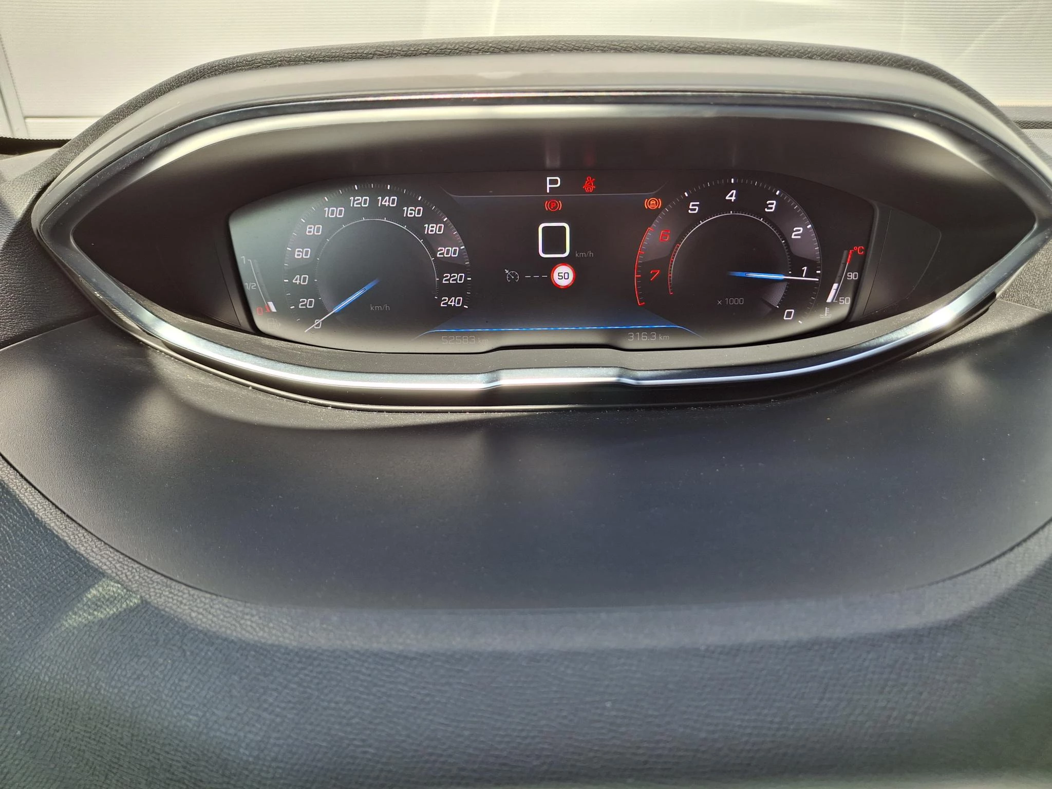 Peugeot-3008-image-13