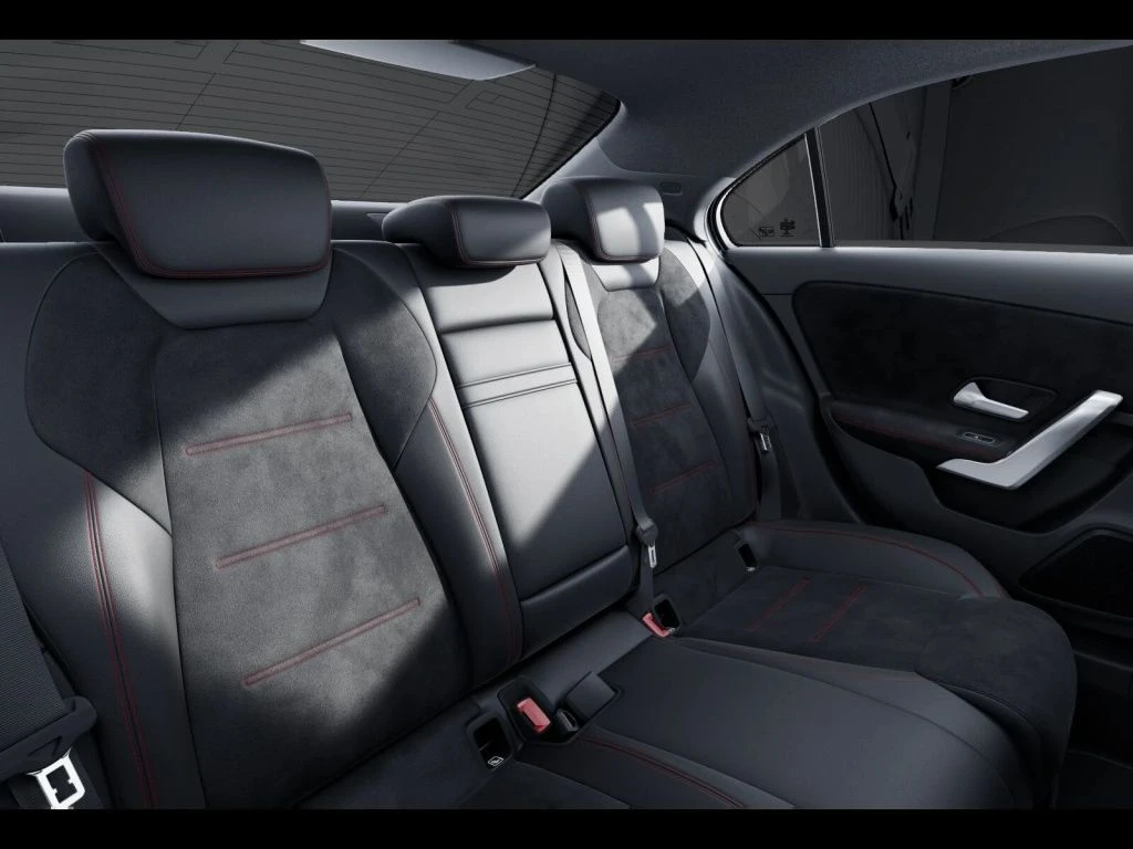 Mercedes-Benz-A-Klasse 220 d-image-11