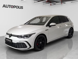 Volkswagen-Golf-image-0