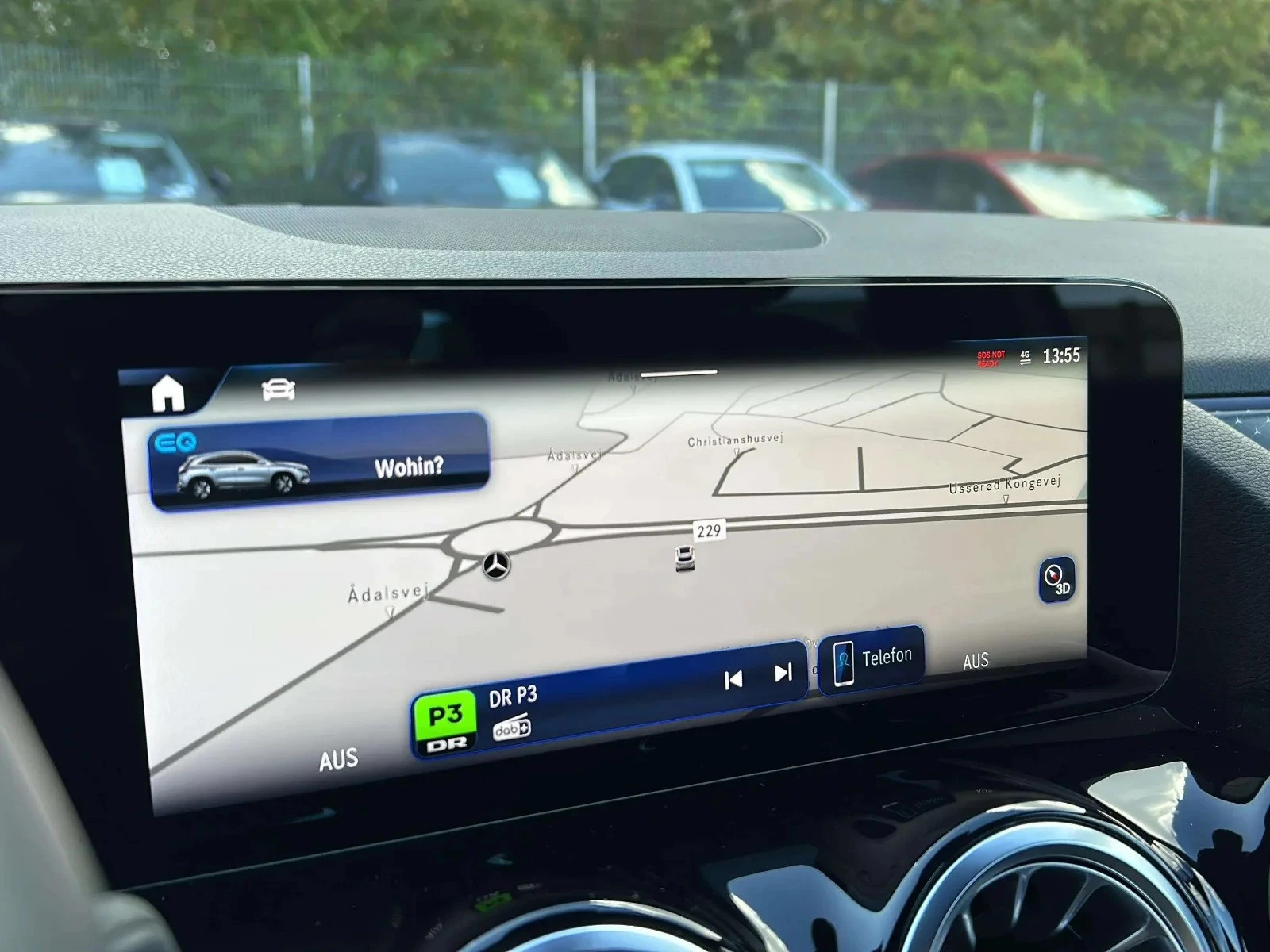 Mercedes-Benz-EQA-image-12