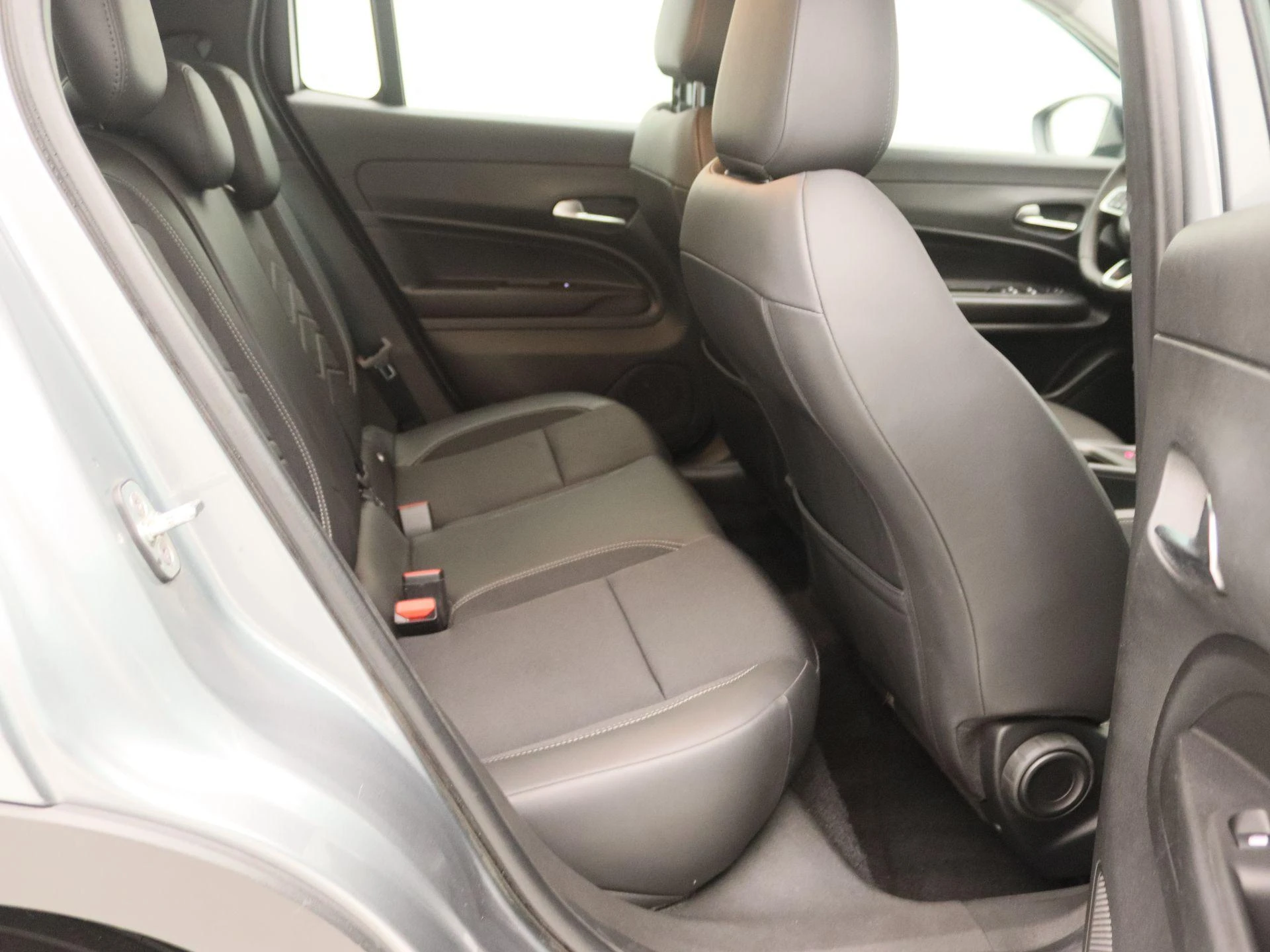 Jeep Avenger 1.2 e-Hybrid Altitude