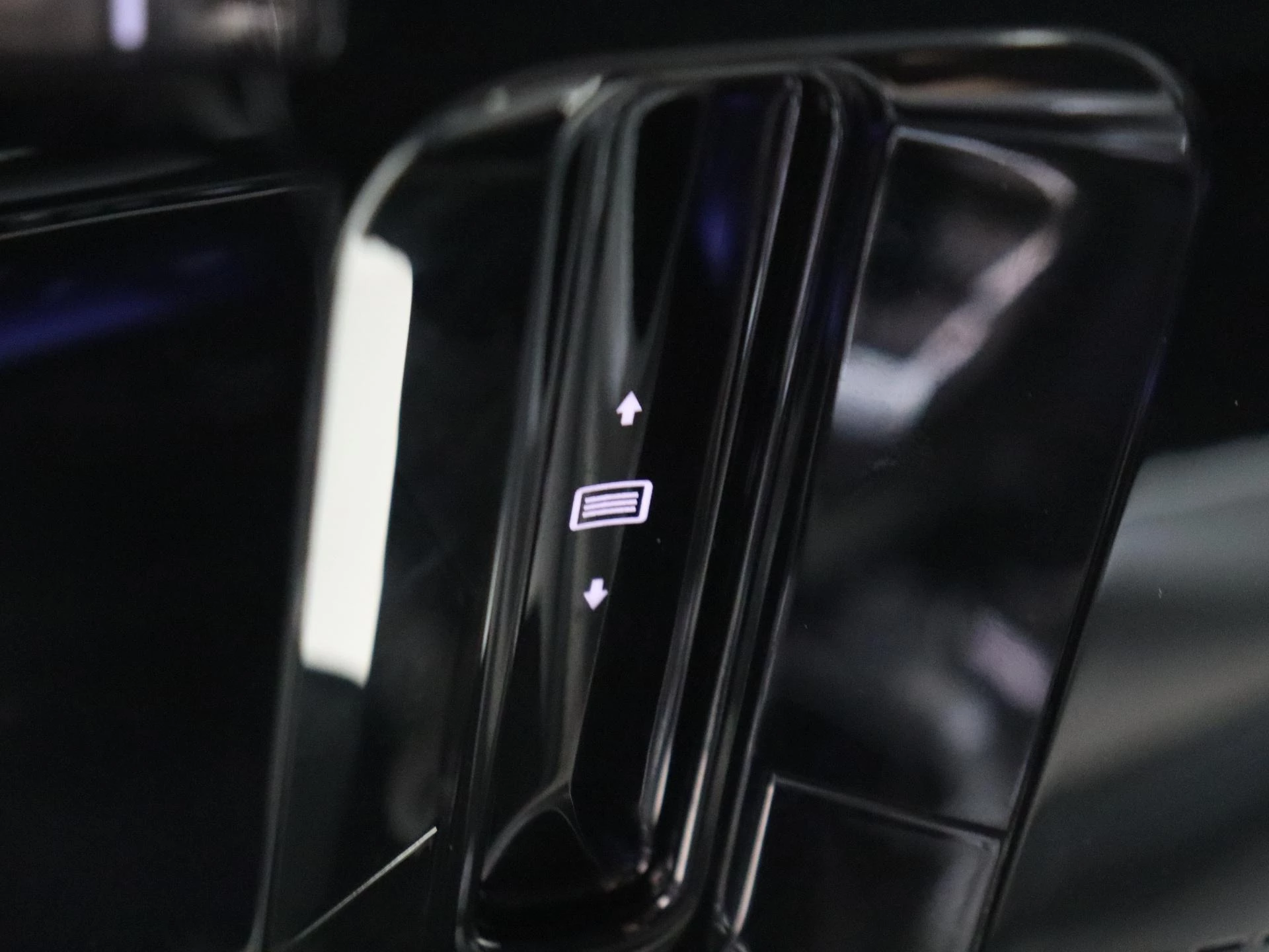 Mercedes-Benz-C-Klasse-image-22