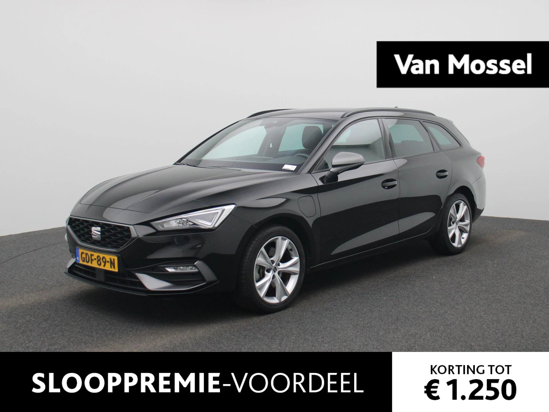 SEAT-Leon-image-0