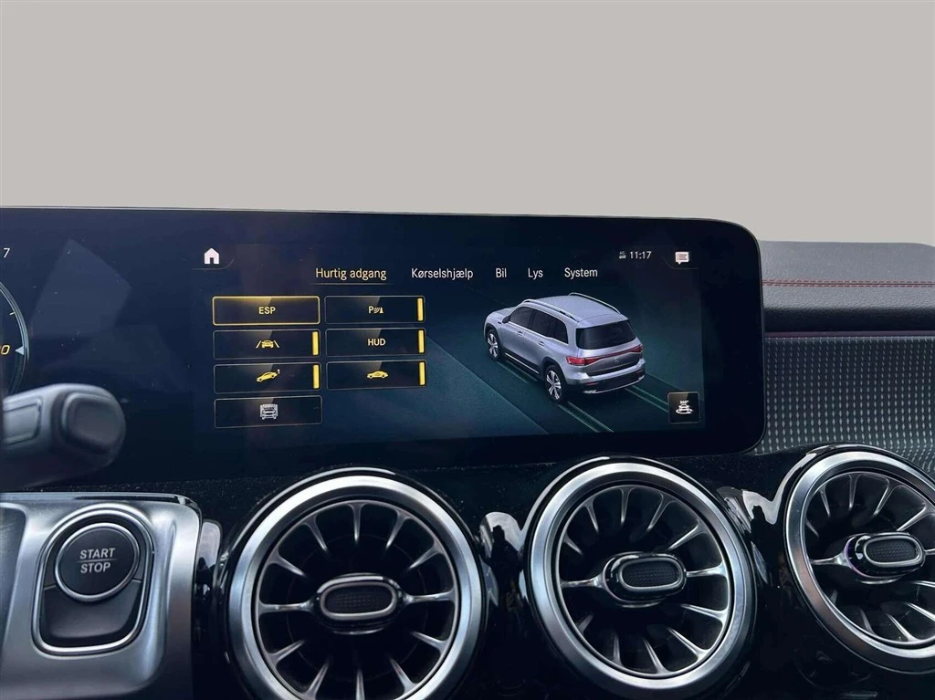 Mercedes-Benz-EQB-image-17