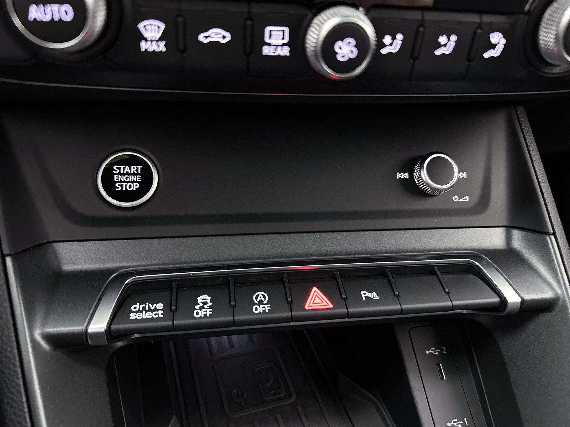 Audi-Q3-image-8