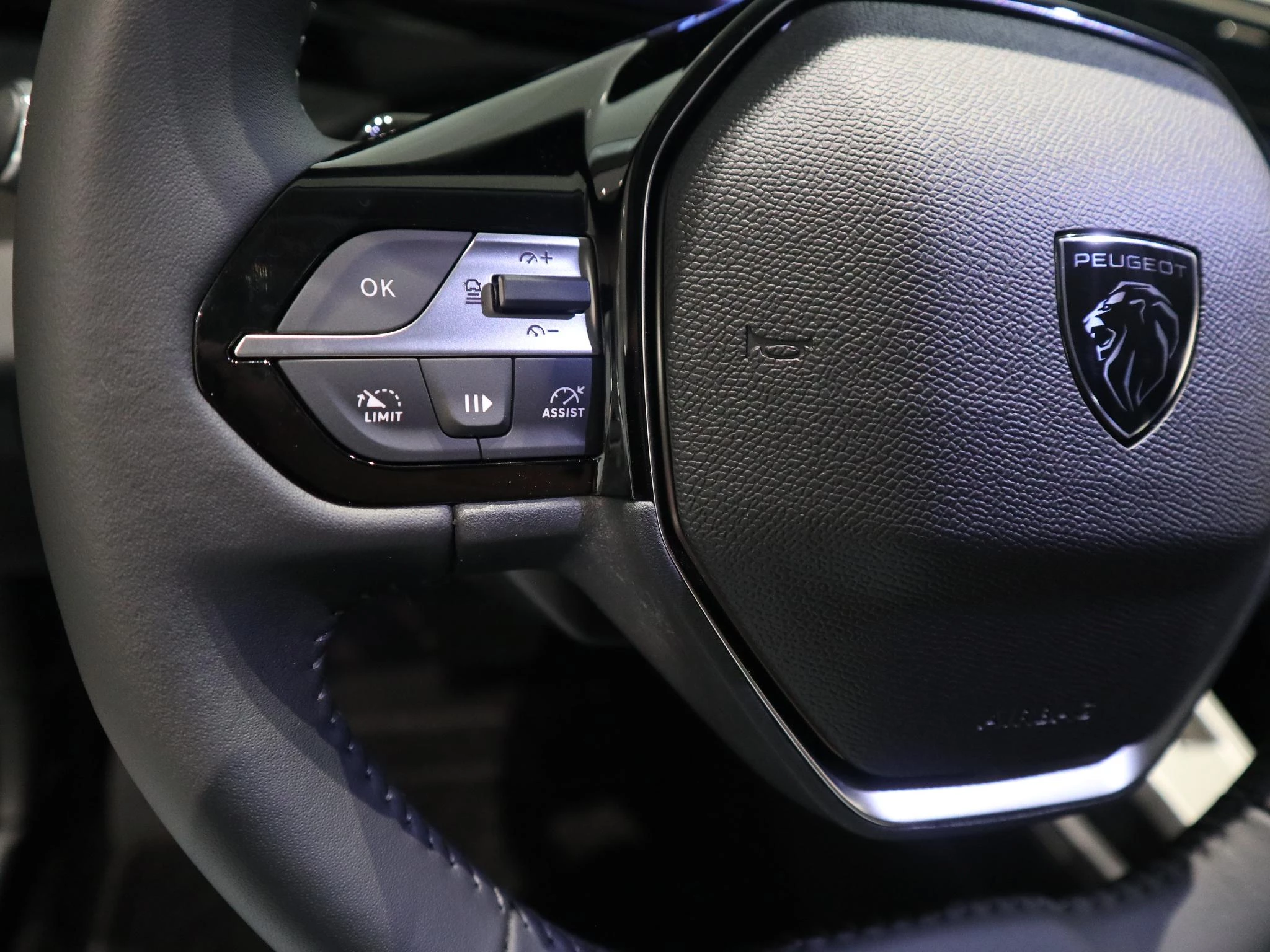 Peugeot-308-image-13