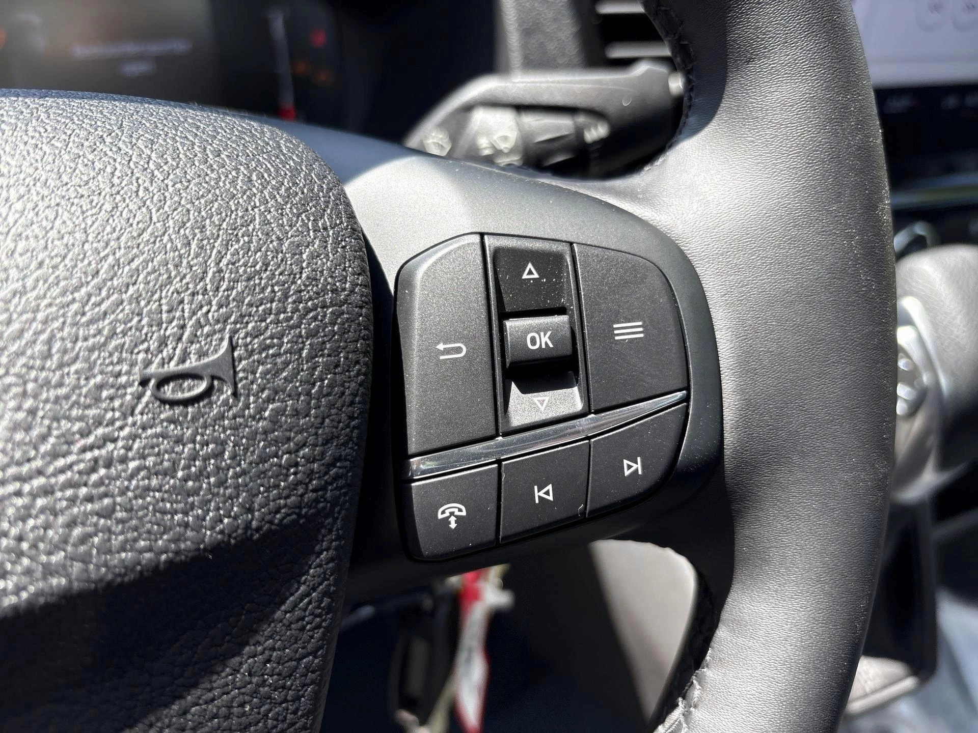 Ford Transit 350L 165ch A10 RWD|Trend|Open laadbak|sleep 3.5T
