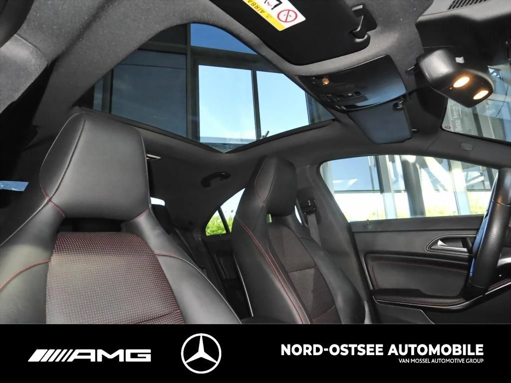 Mercedes-Benz CLA 250 4M AMG COUPÉ LED NIGHT PANO KEYLESS PDC AMG