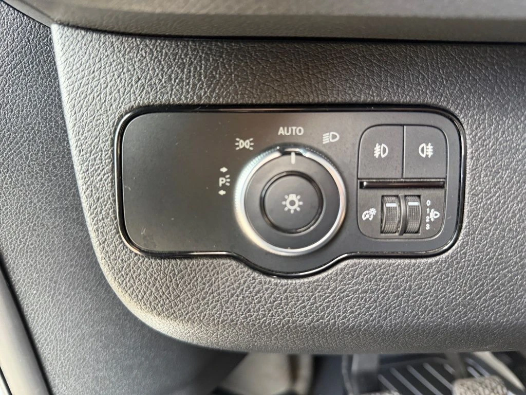 Mercedes-Benz-Sprinter 314-image-13