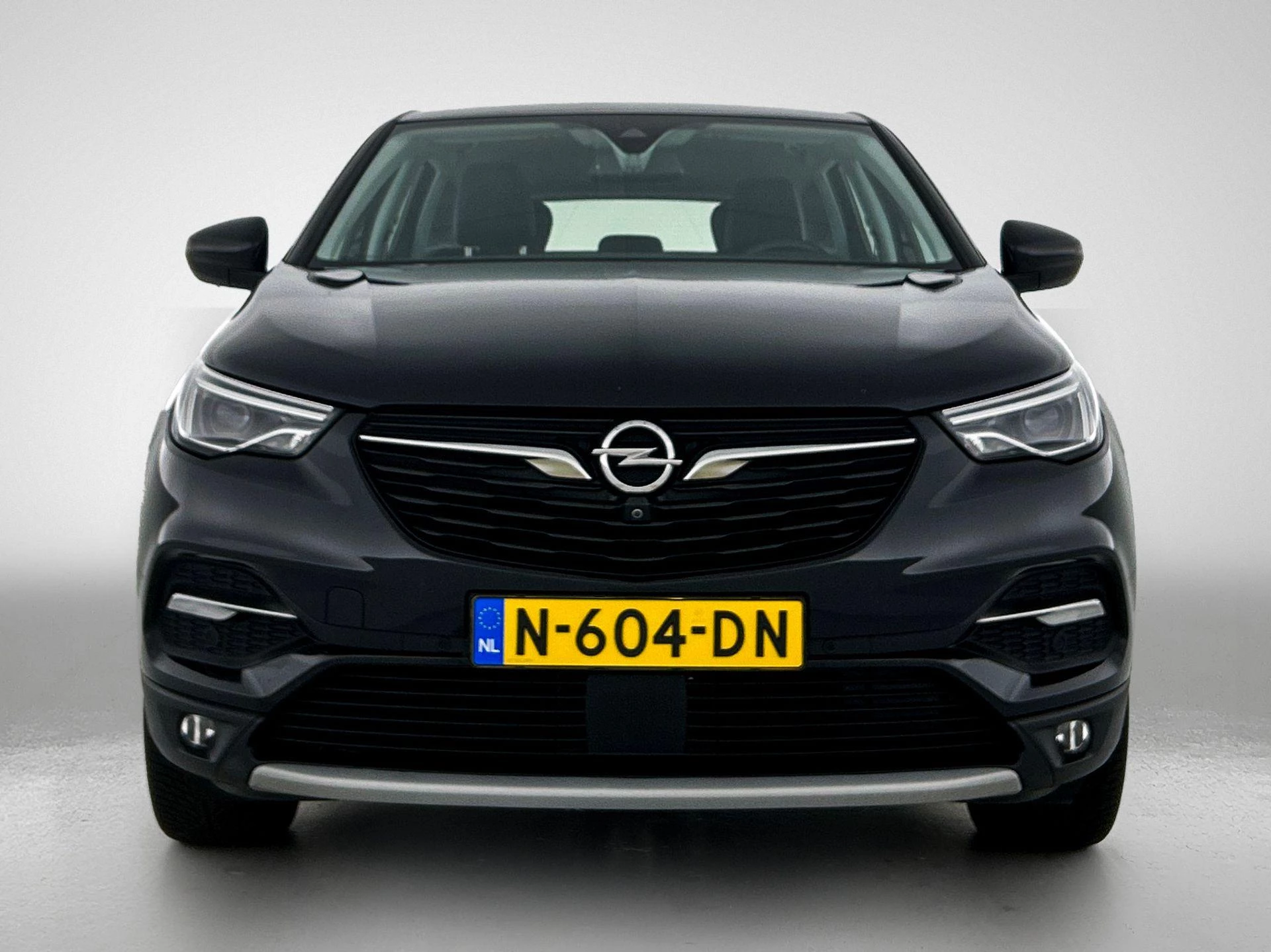 Opel-Grandland X-image-4
