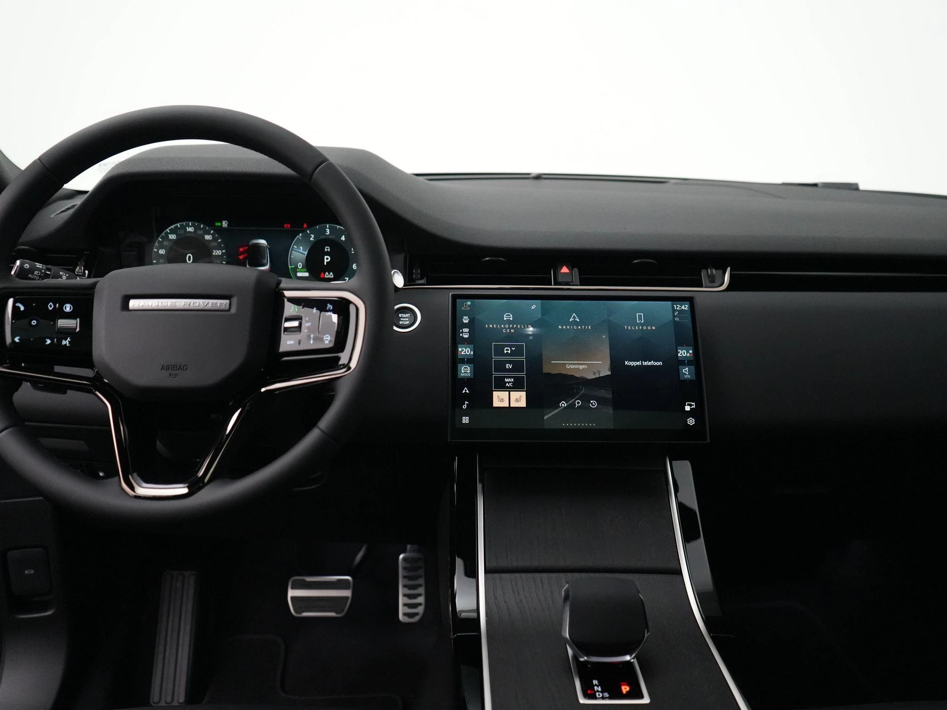 Land Rover-Range Rover Evoque-image-40