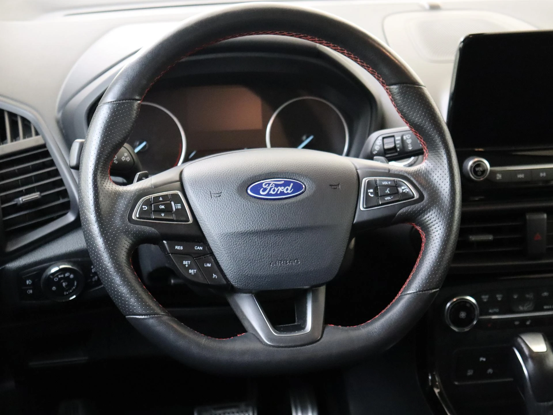 Ford-EcoSport-image-9