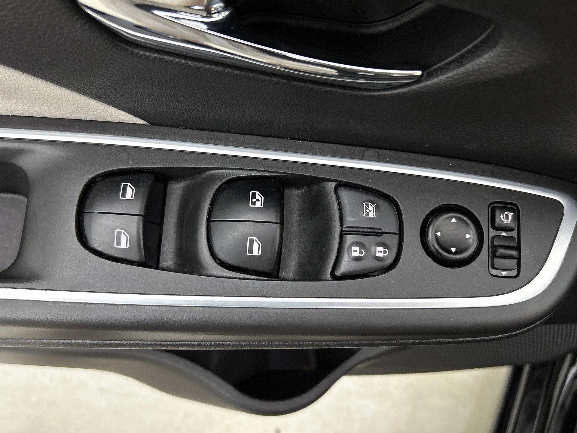 Nissan Micra 1.0 IG-T N-Connecta