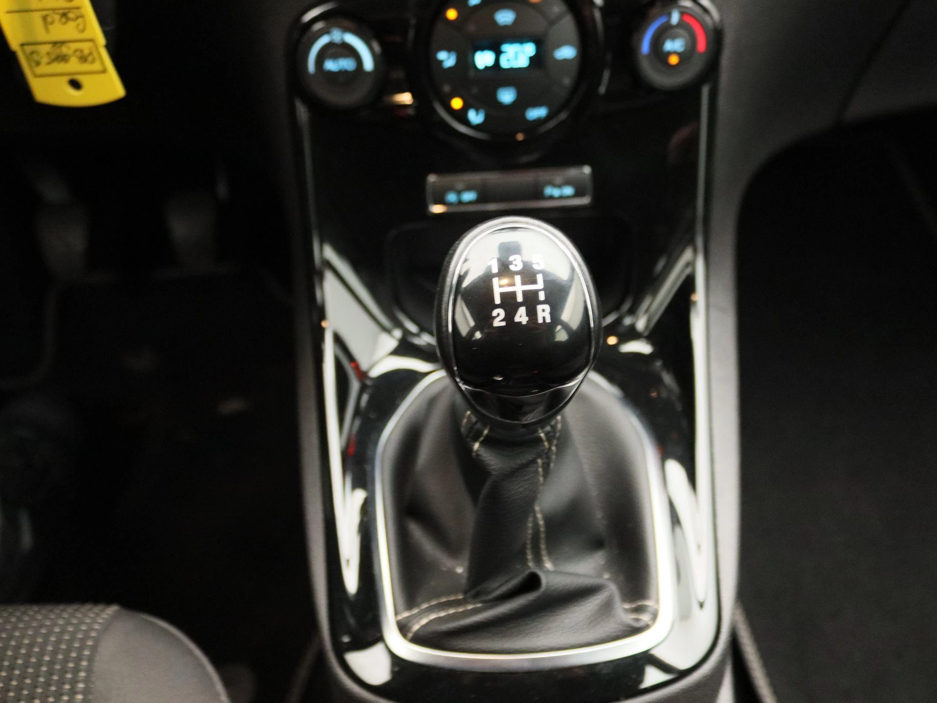 Ford-Fiesta-image-11