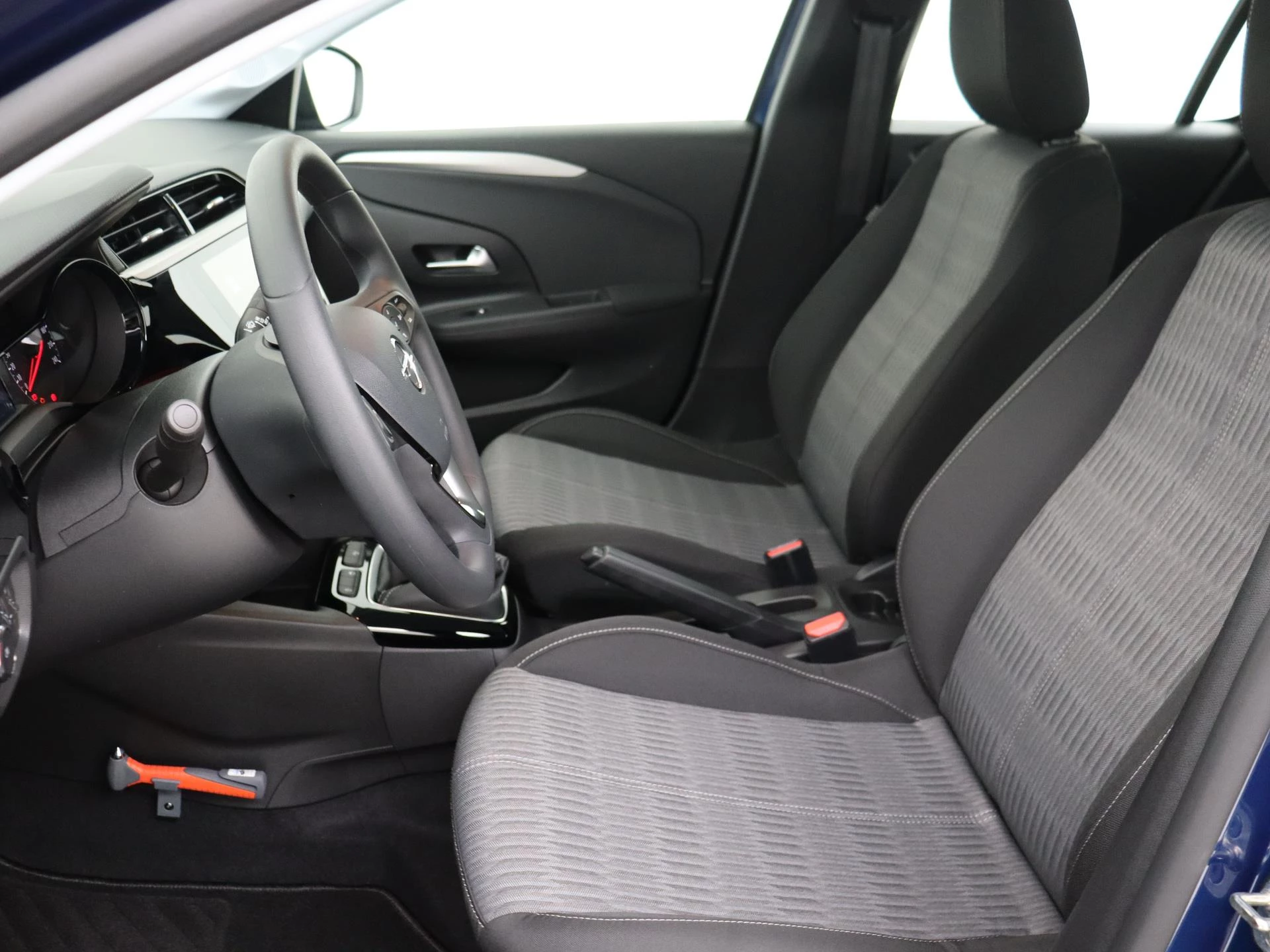 Opel-Corsa-image-7