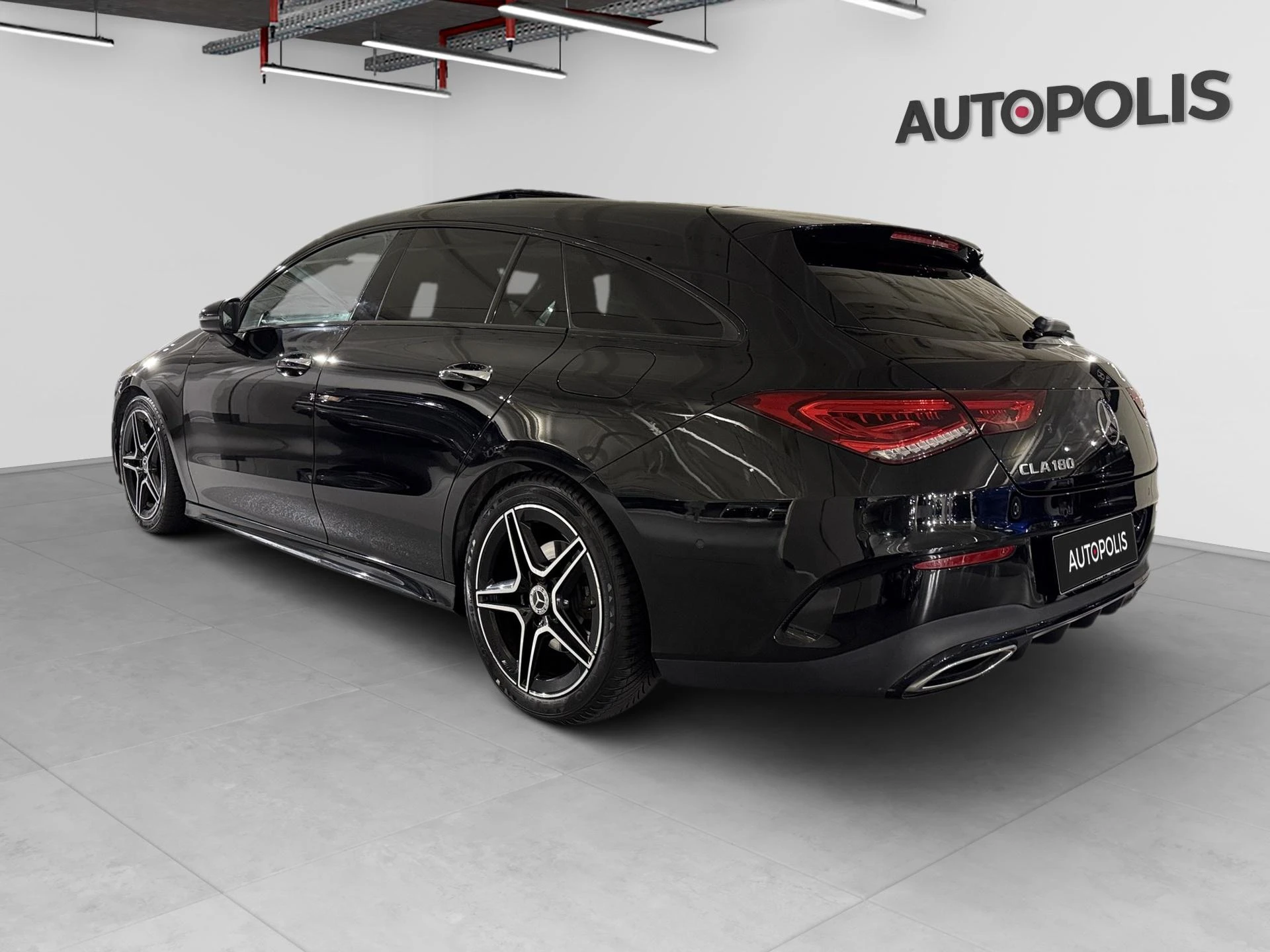 Mercedes-Benz-CLA-image-14