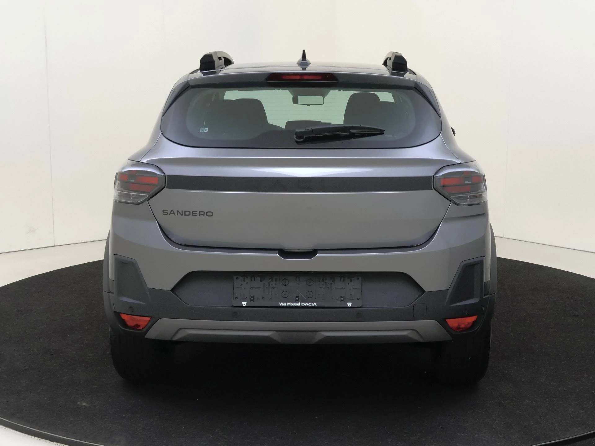 Dacia-Sandero Stepway-image-6