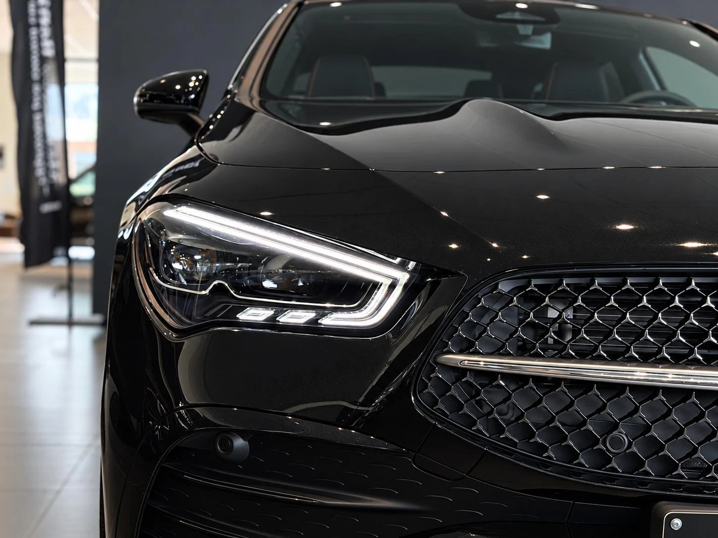 Mercedes-Benz-CLA-image-12