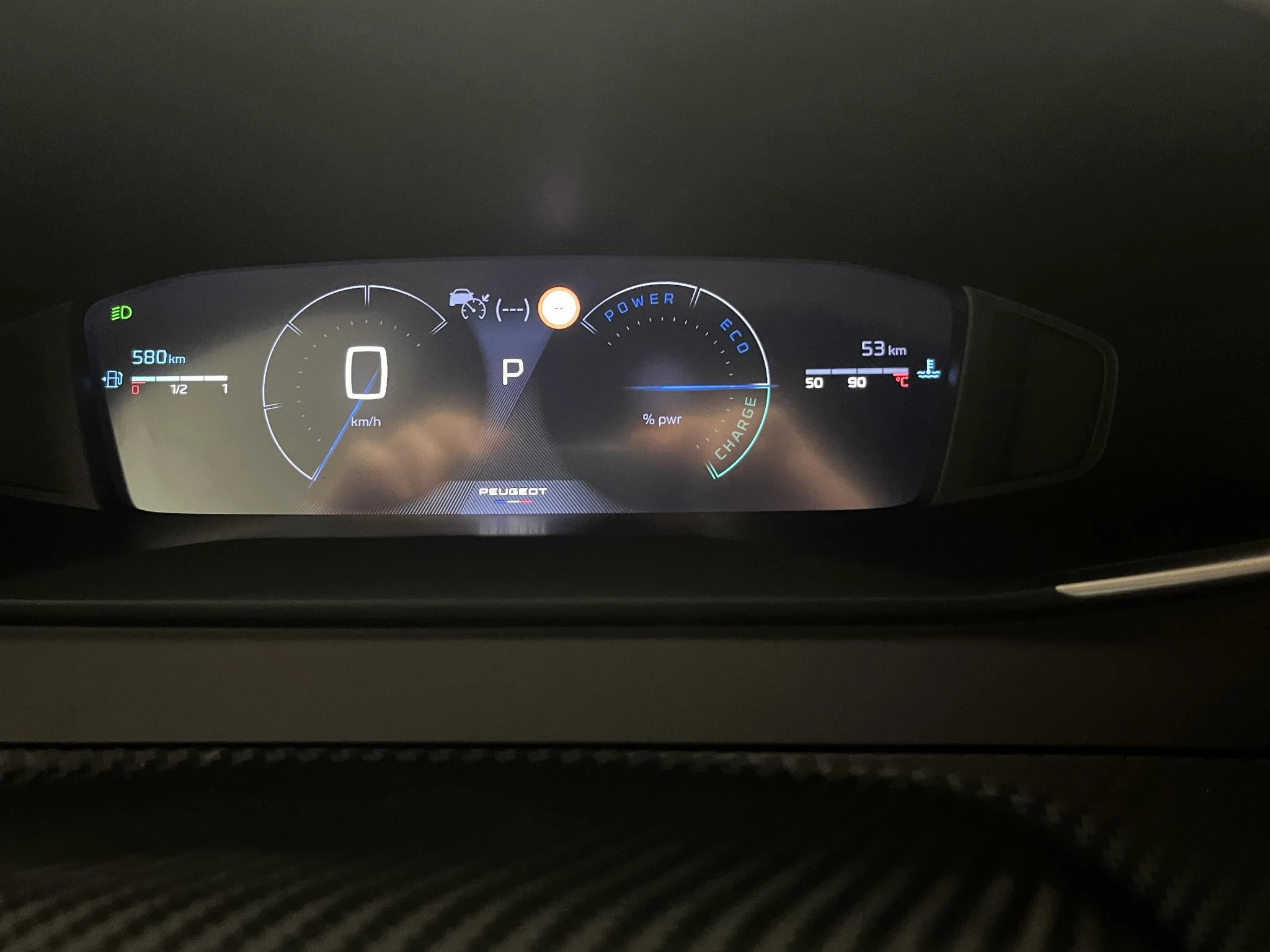 Peugeot-2008-image-6
