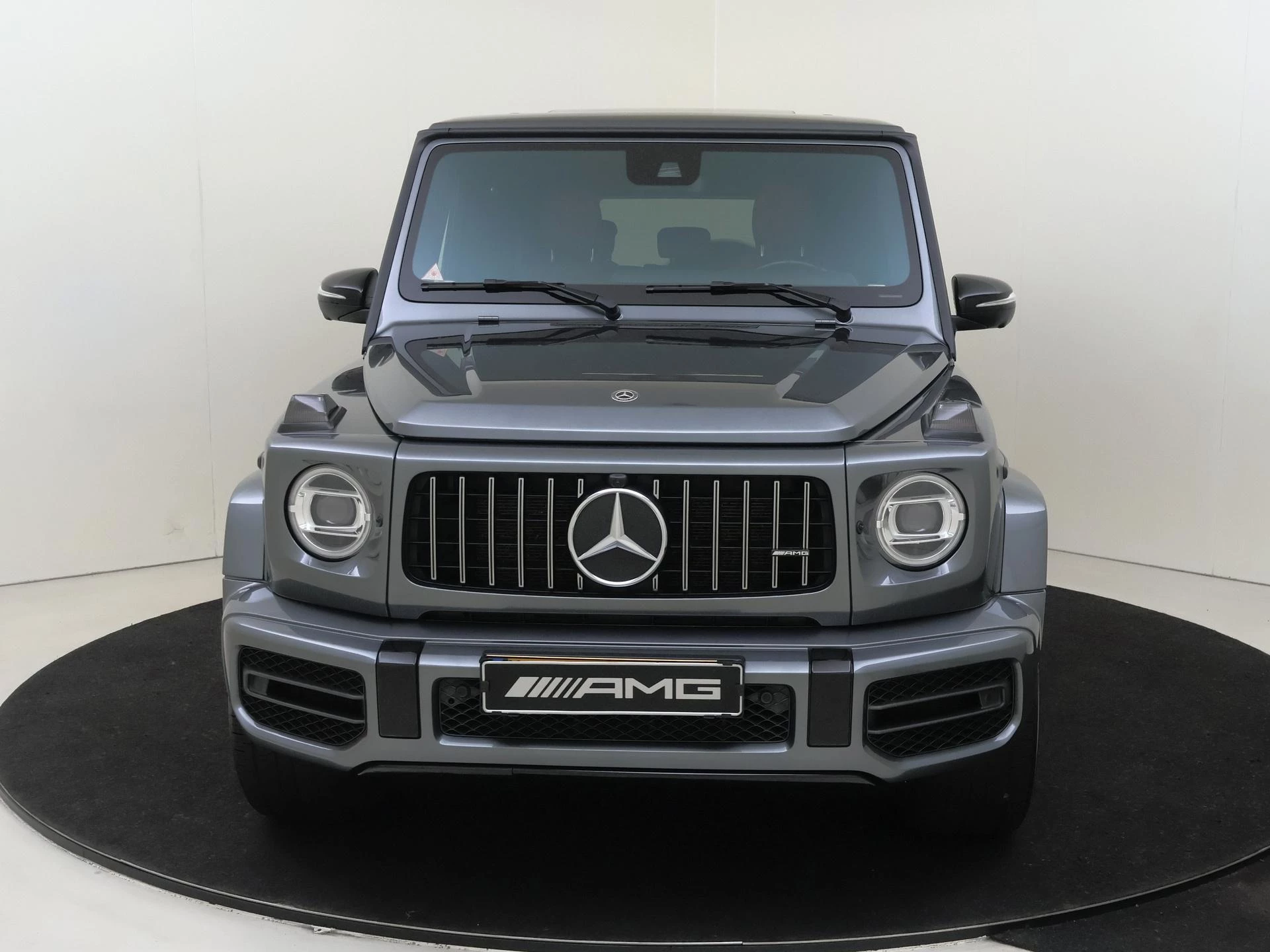 Mercedes-Benz-G-Klasse-image-5