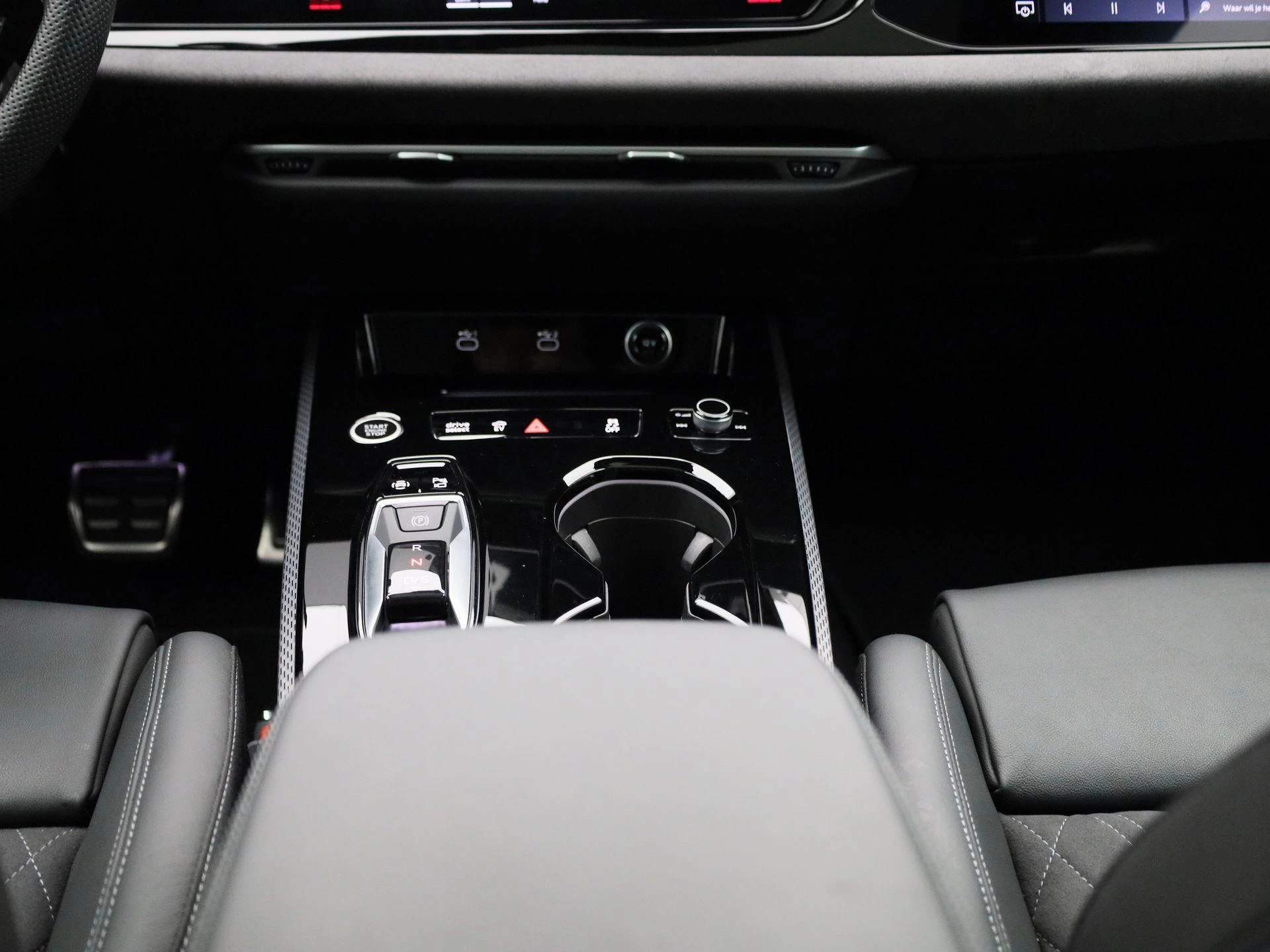 Audi A5 Avant 2.0 e-hybrid quattro S edition Competition