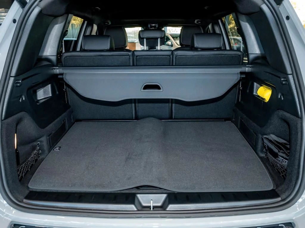 Mercedes-Benz-GLB 200 d-image-14
