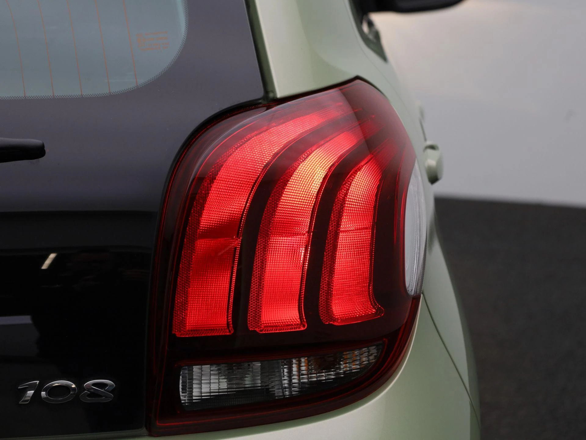 Peugeot-108-image-31