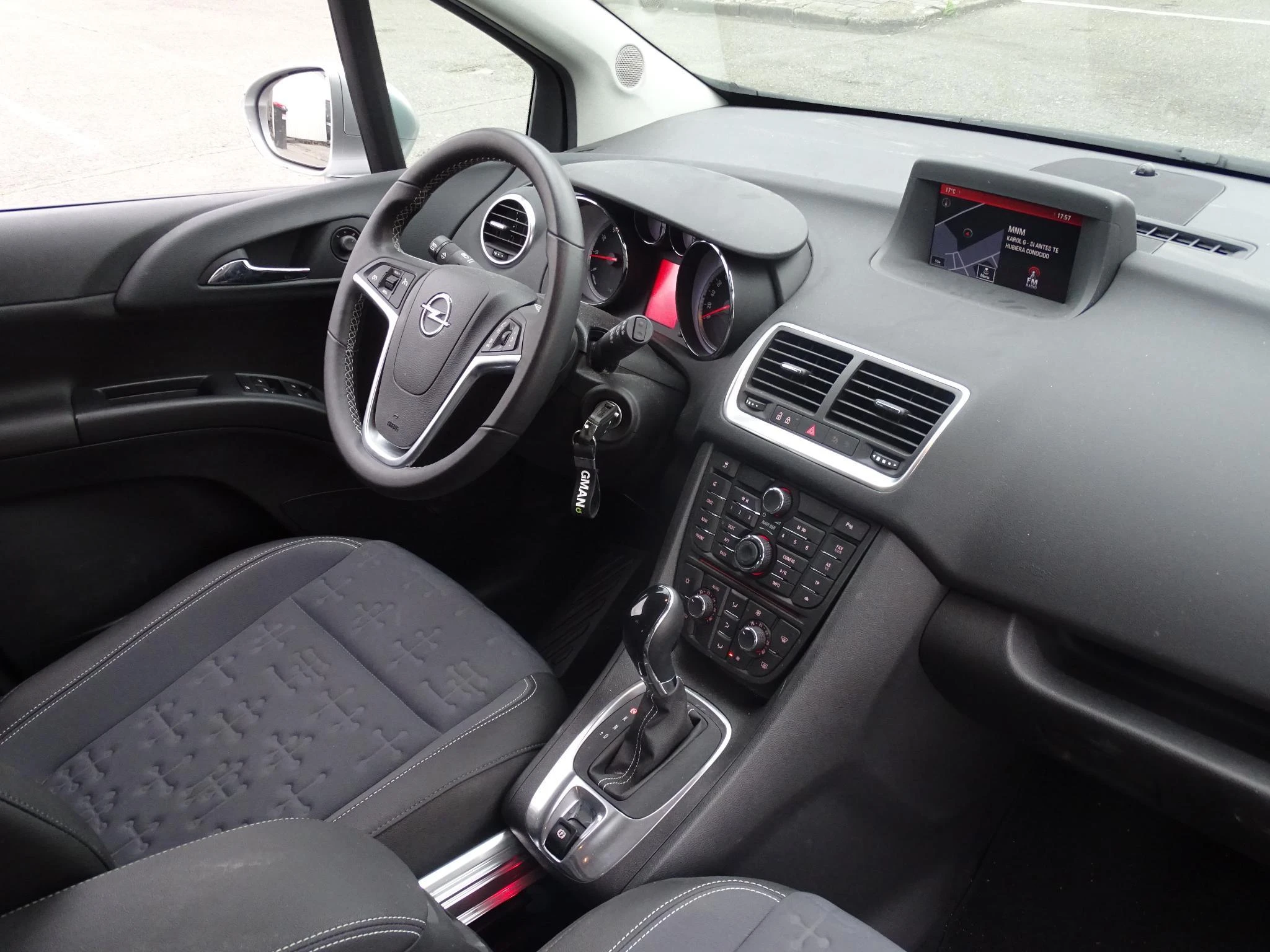Opel-Meriva-image-13