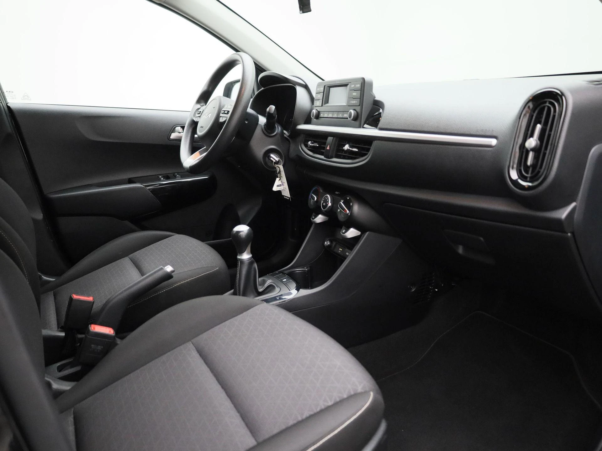 Kia-Picanto-image-25