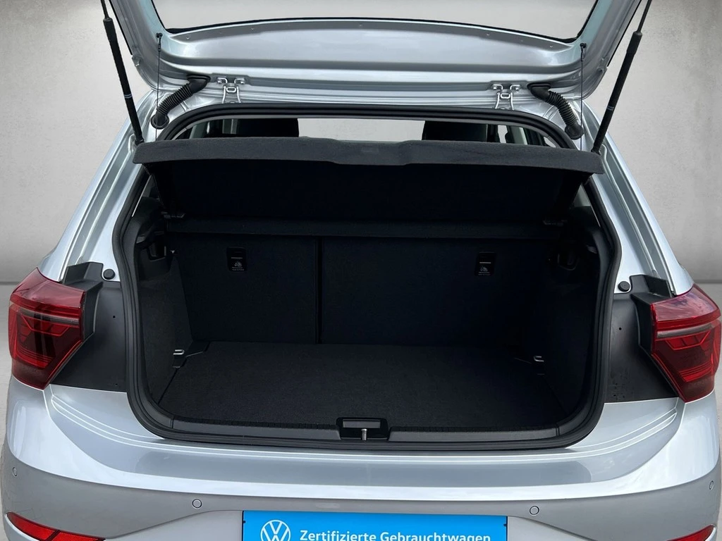 Volkswagen-Polo-image-4