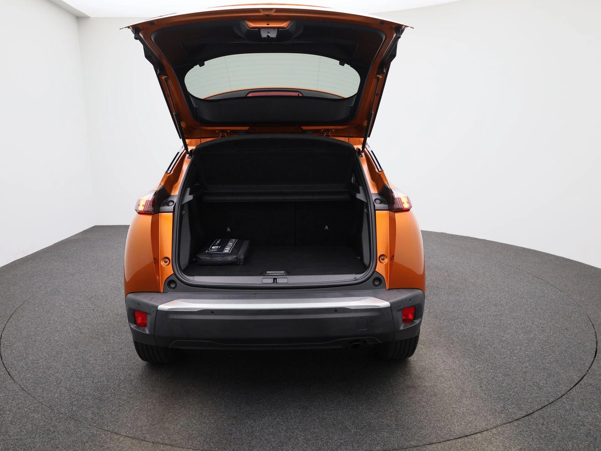 Peugeot 2008 - 11