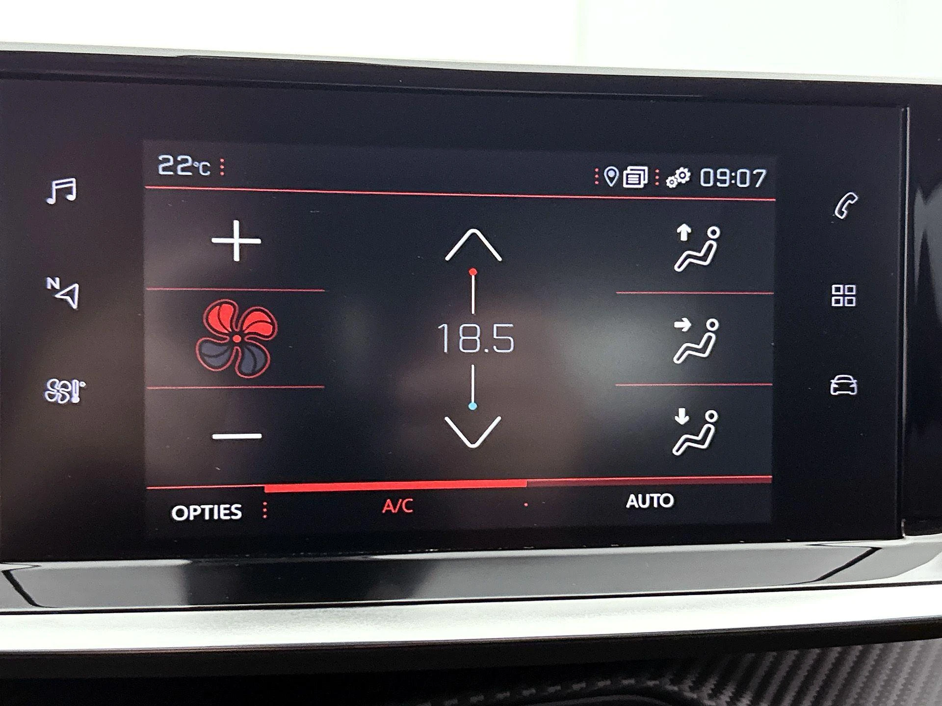 Peugeot-2008-image-19