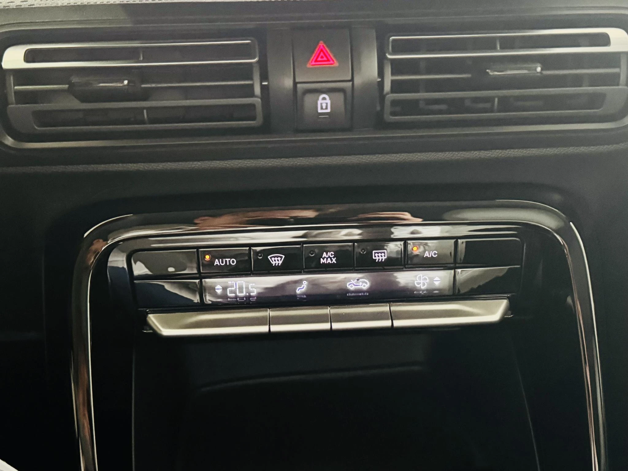 Citroën C3 1.2 Hybrid 110pk Max