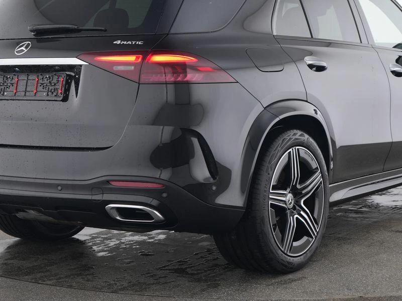 Mercedes-Benz-GLE-image-8