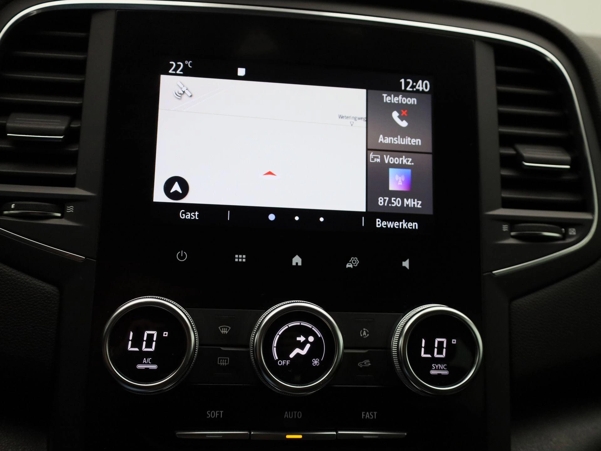 Renault-Mégane Grand Tour-image-15