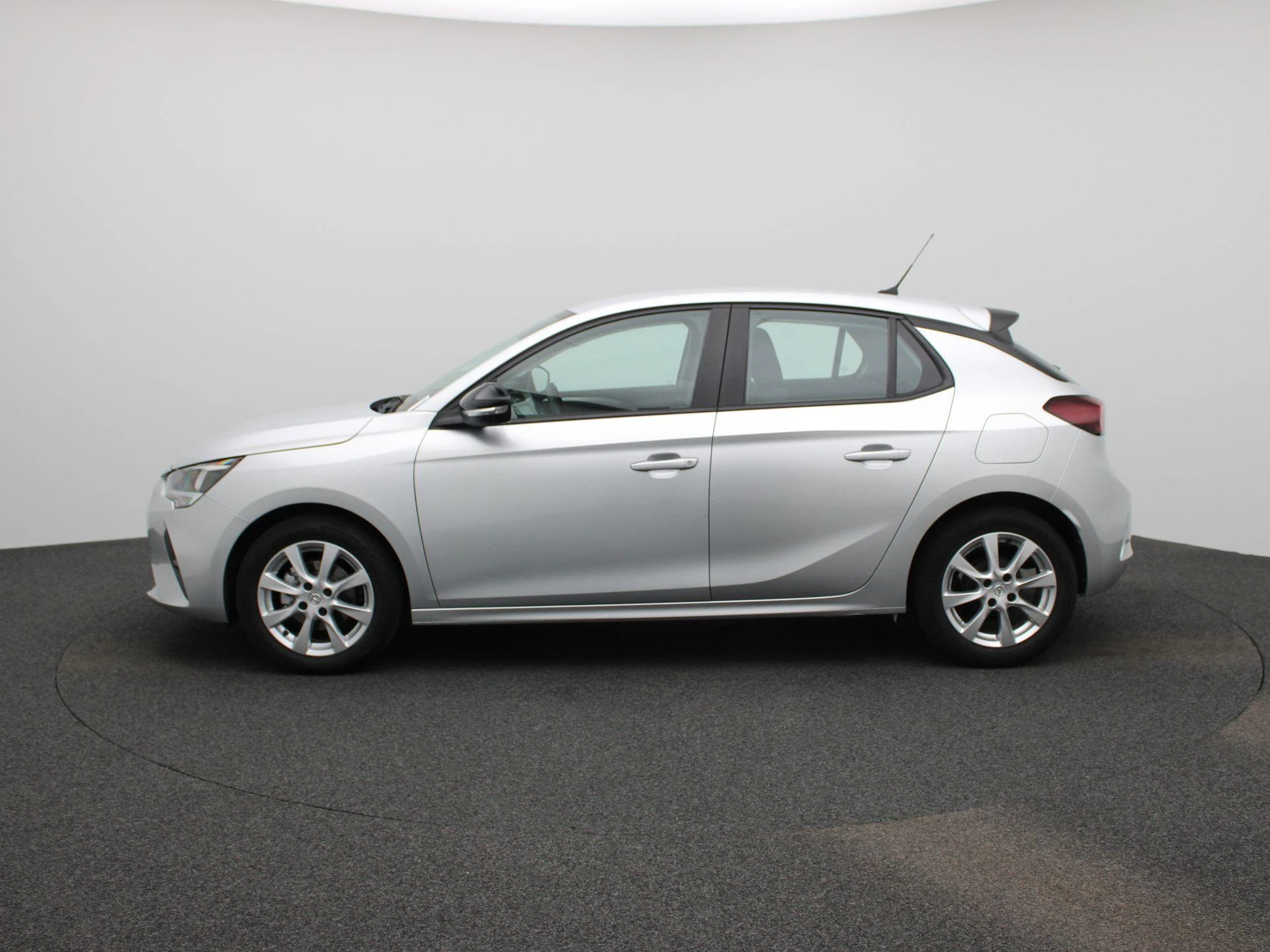 Opel-Corsa-image-3