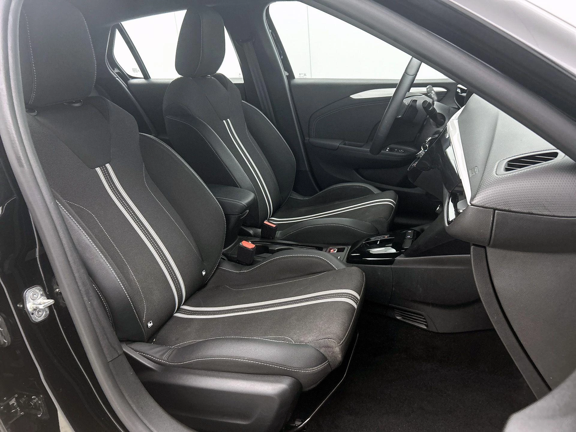 Opel-Corsa-image-34