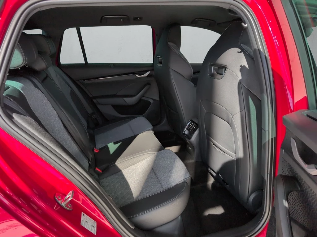 Škoda Octavia Combi 2.0 TDI 110 kW Sportline Ahk; Canton; Infotainment Plus; Winter