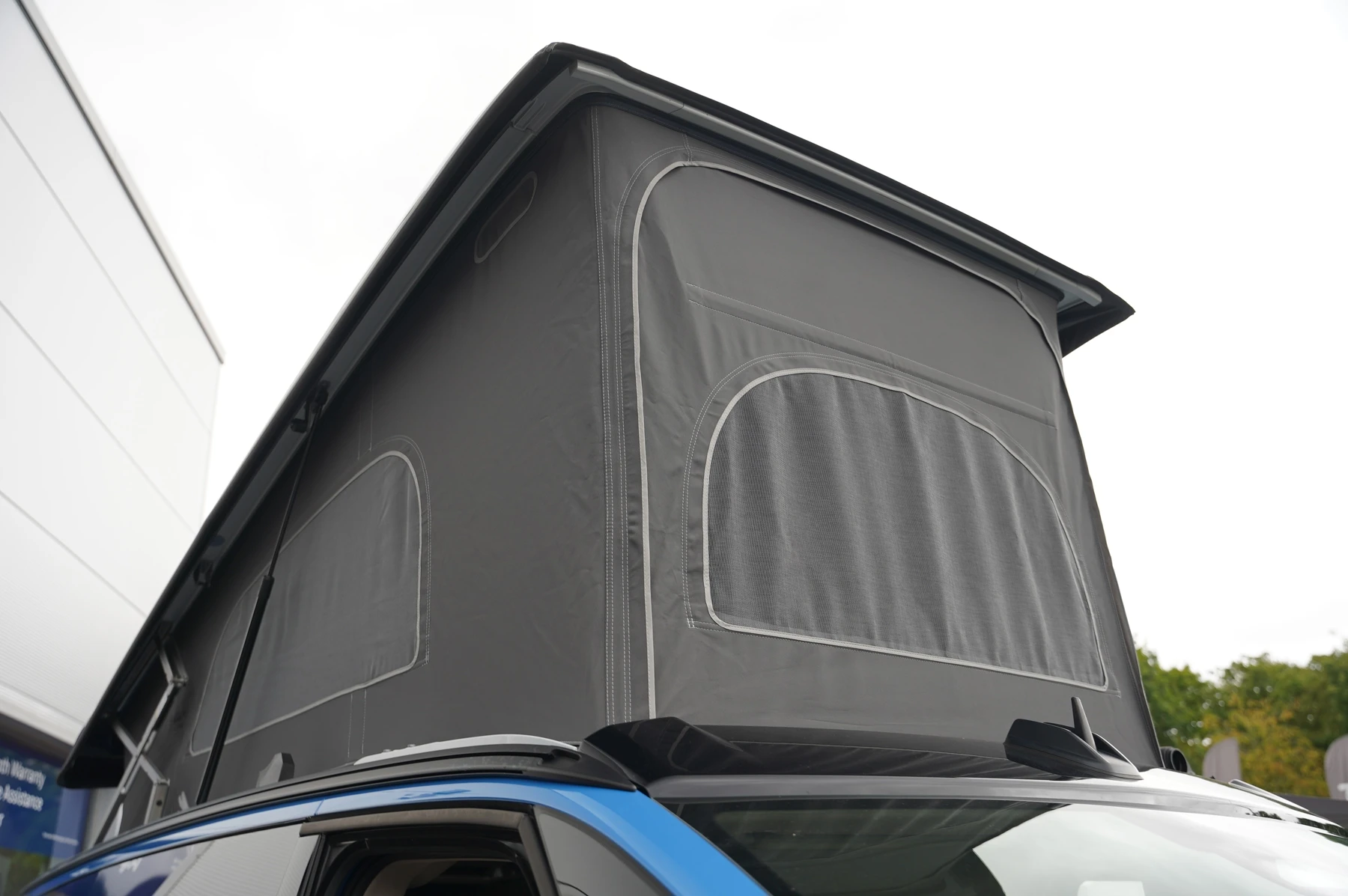 Volkswagen-California-image-28