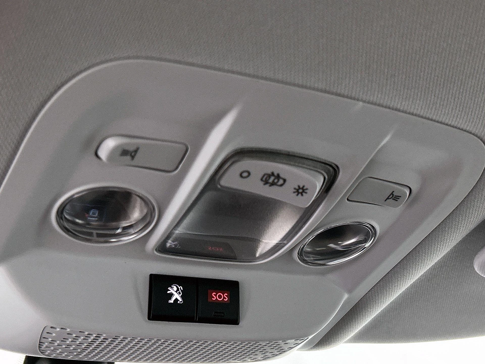 Peugeot-2008-image-7
