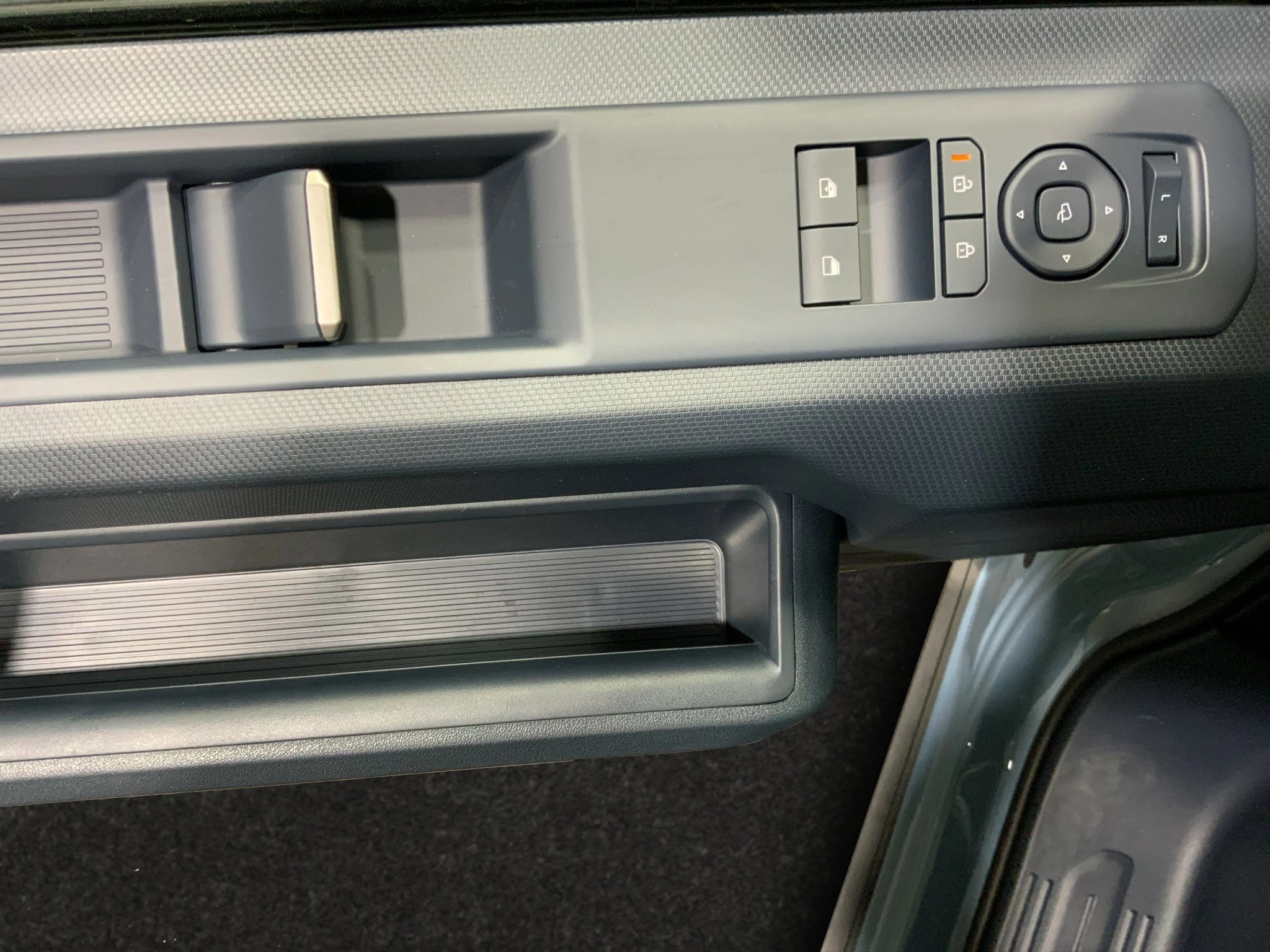 Kia-PV5-image-15