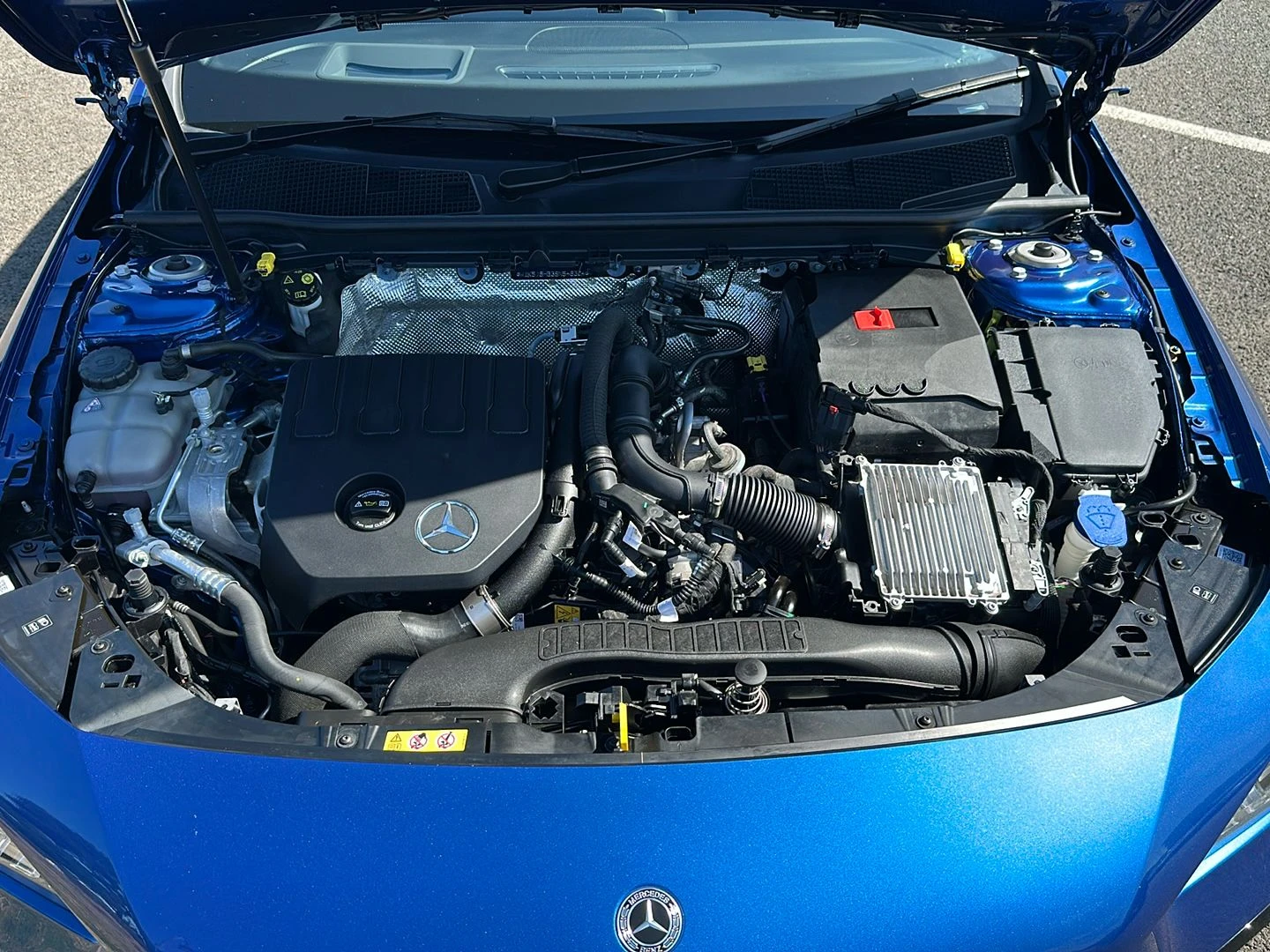 Mercedes-Benz-CLA-image-13