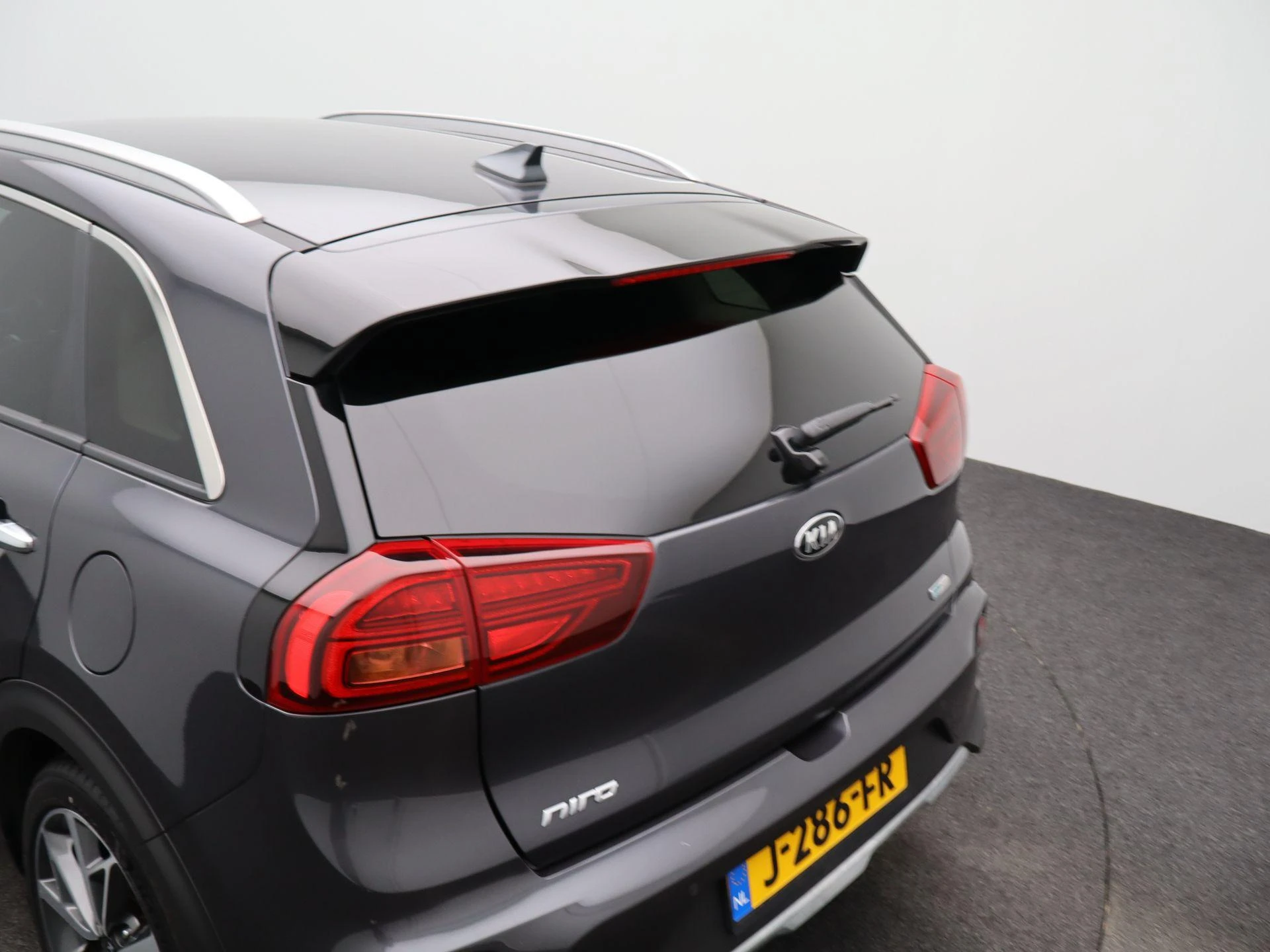 Kia-Niro-image-38