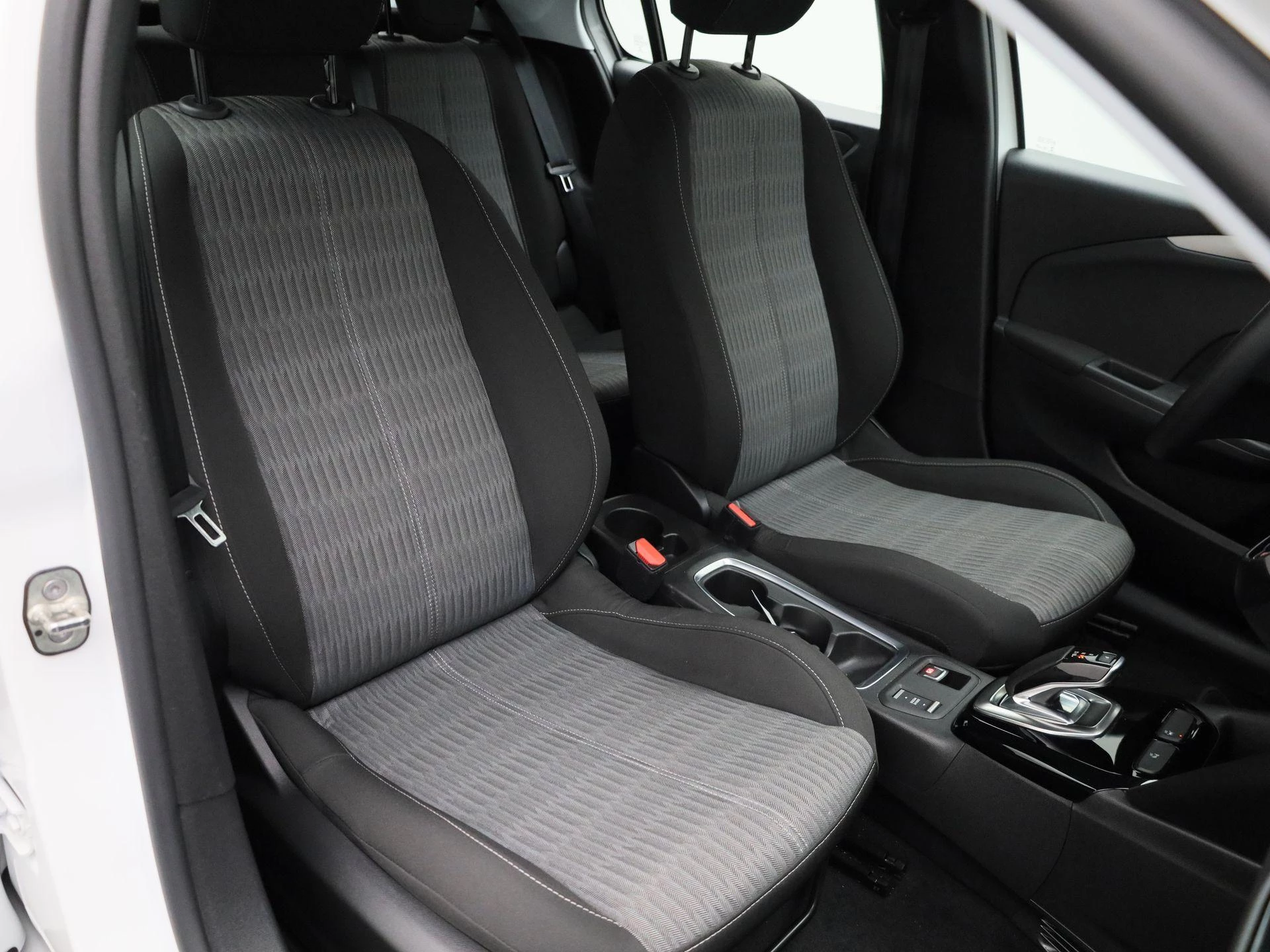 Opel-Corsa-e-image-34