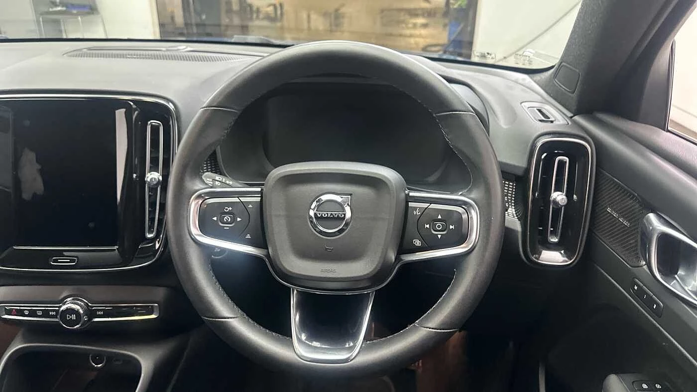 Volvo-XC40-image-11